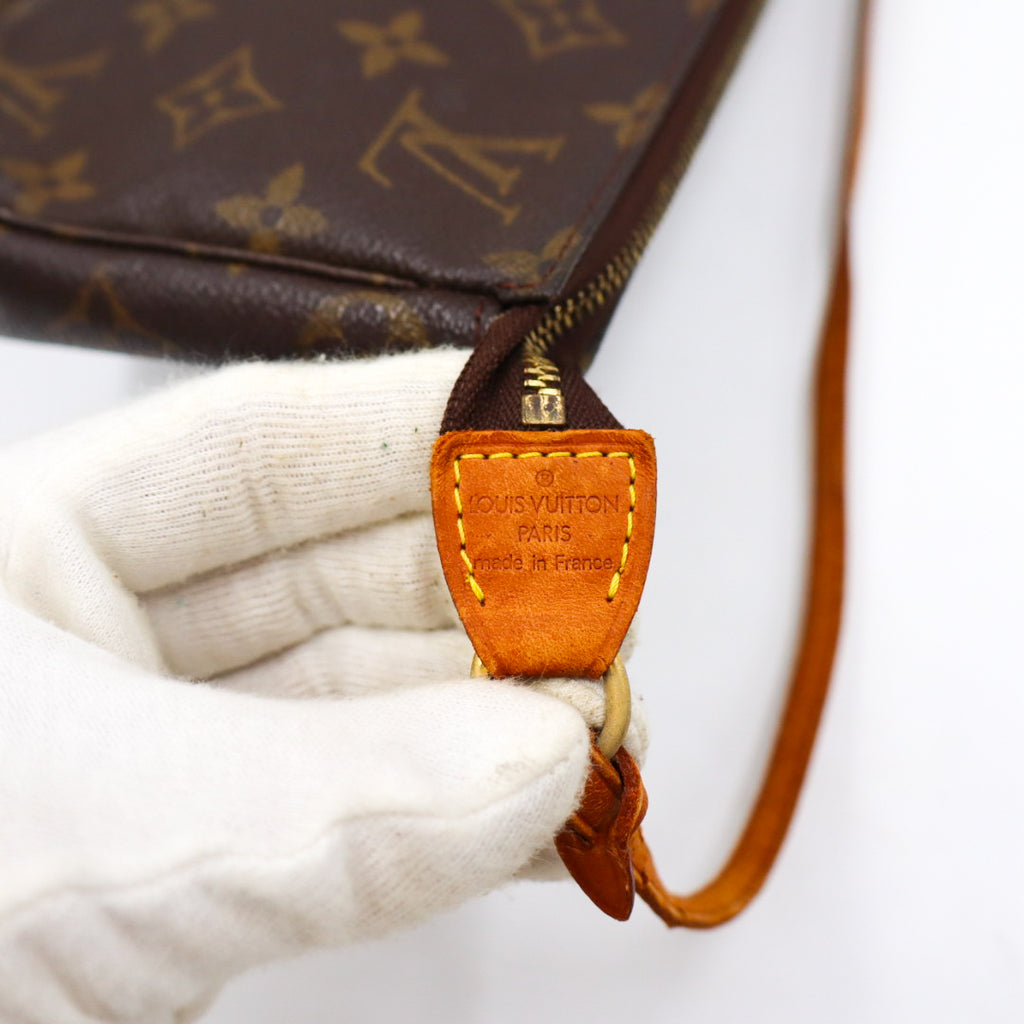 Louis Vuitton Pochette Monogramm