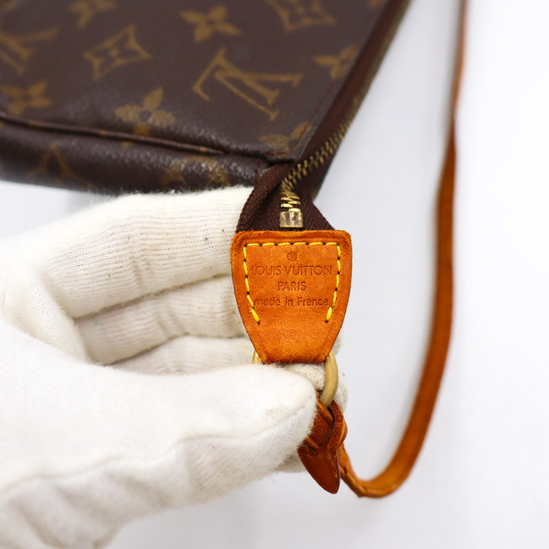 Louis Vuitton Pochette Monogramm