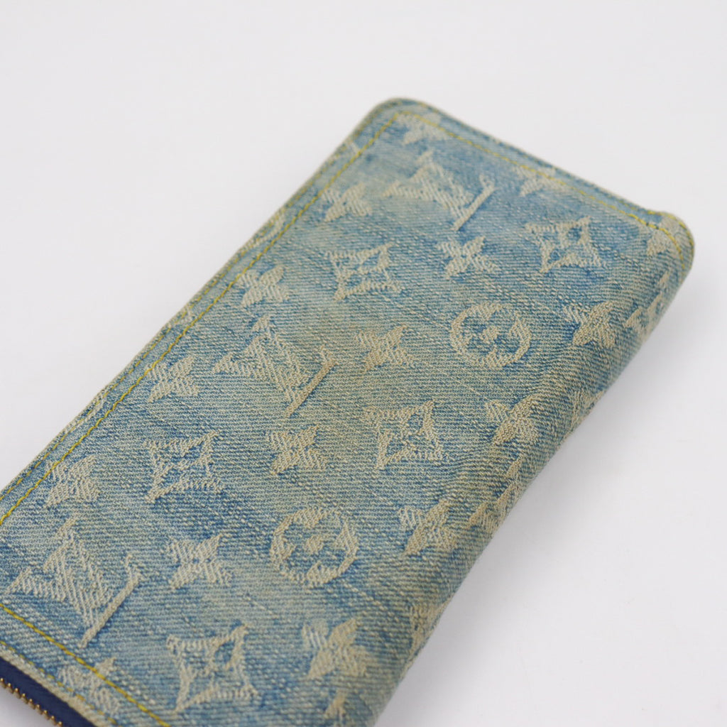 Louis Vuitton Denim Zippy Monogramm