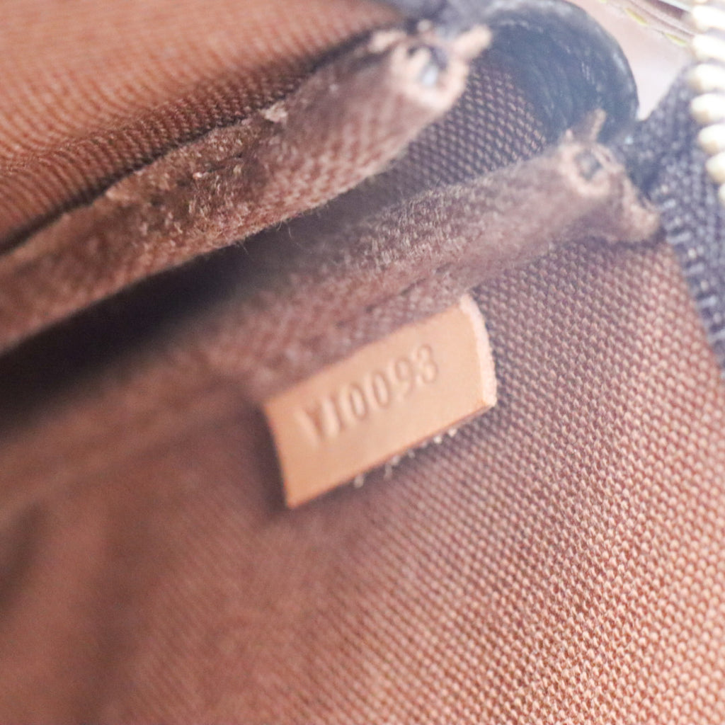 Louis Vuitton Pochette Monogramm