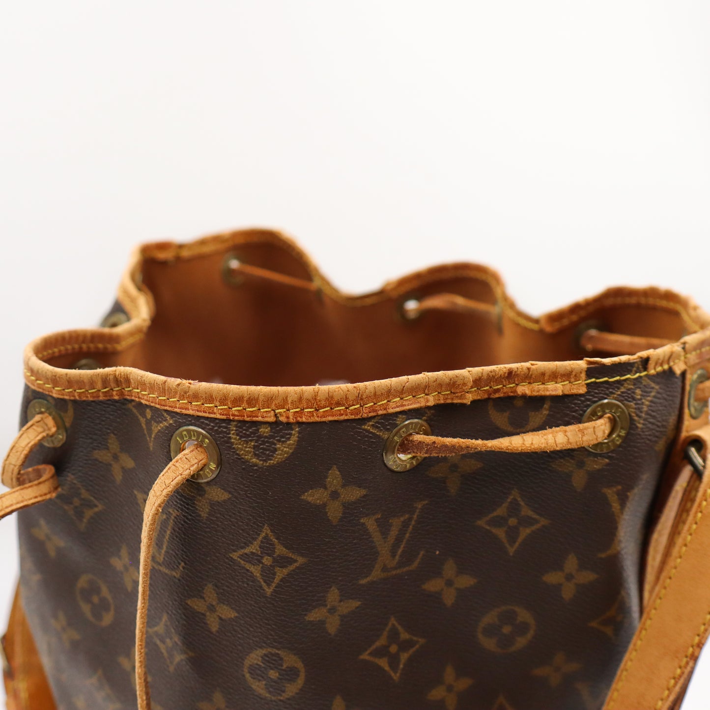 Louis Vuitton sac Noé Grande Monogram - 657