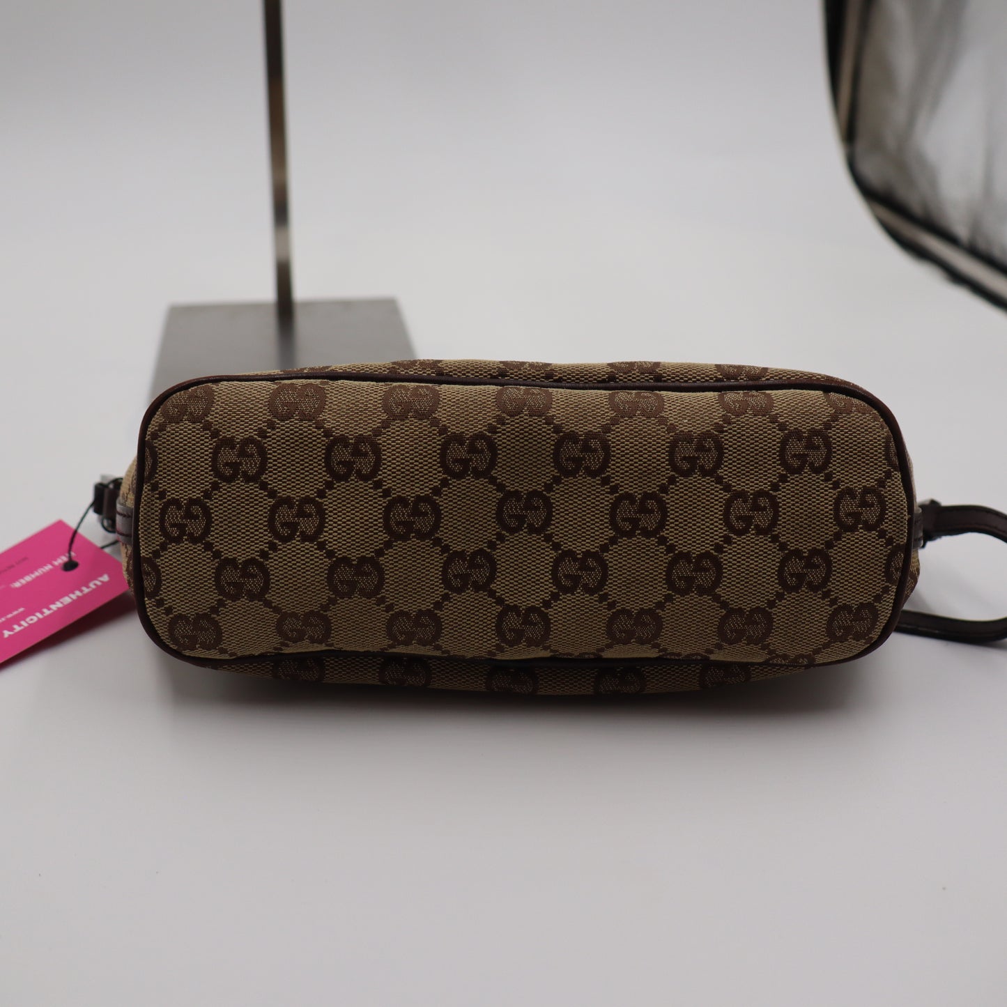 Gucci GG Boat Pochette - 556