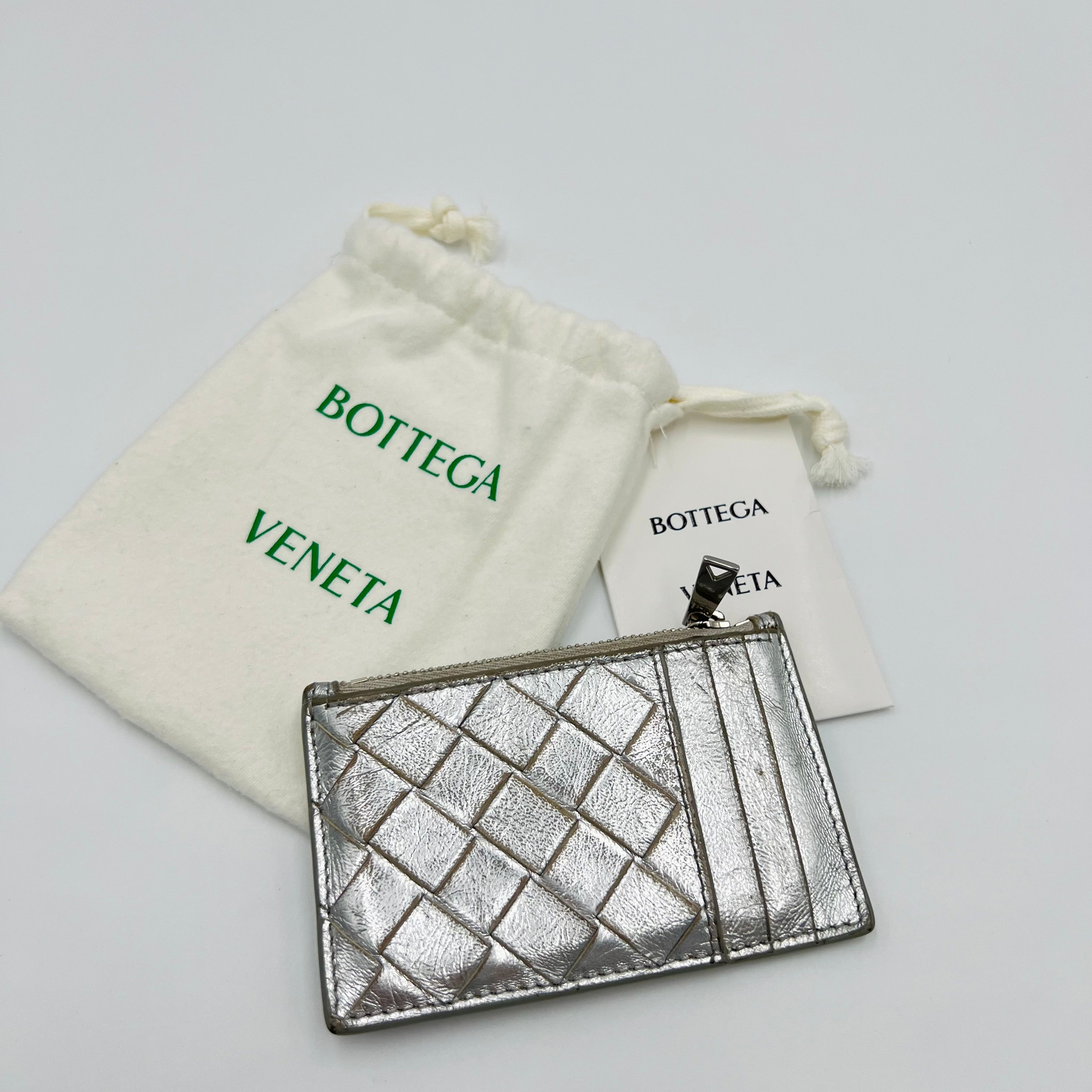 Bottega Veneta Silver Cardholder - 263
