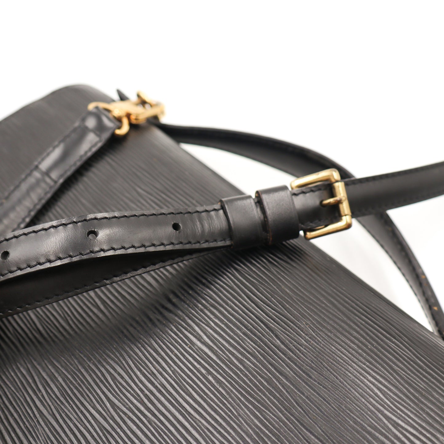 Louis Vuitton Moncau EPI - 626