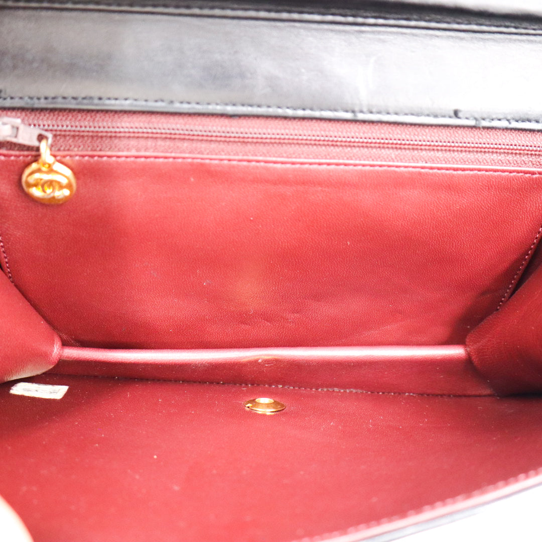 Chanel Matelasse Wallet on Chain