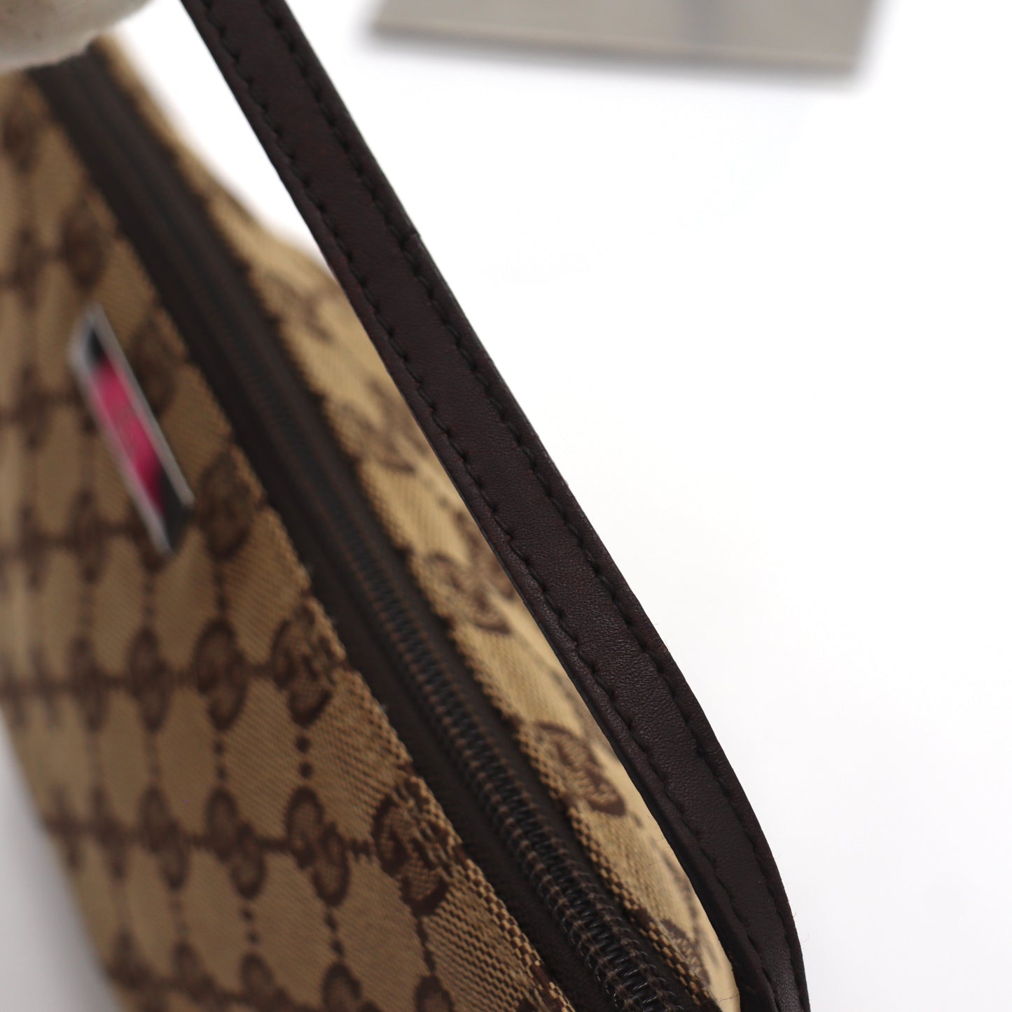 Gucci GG Boat Pochette - 556