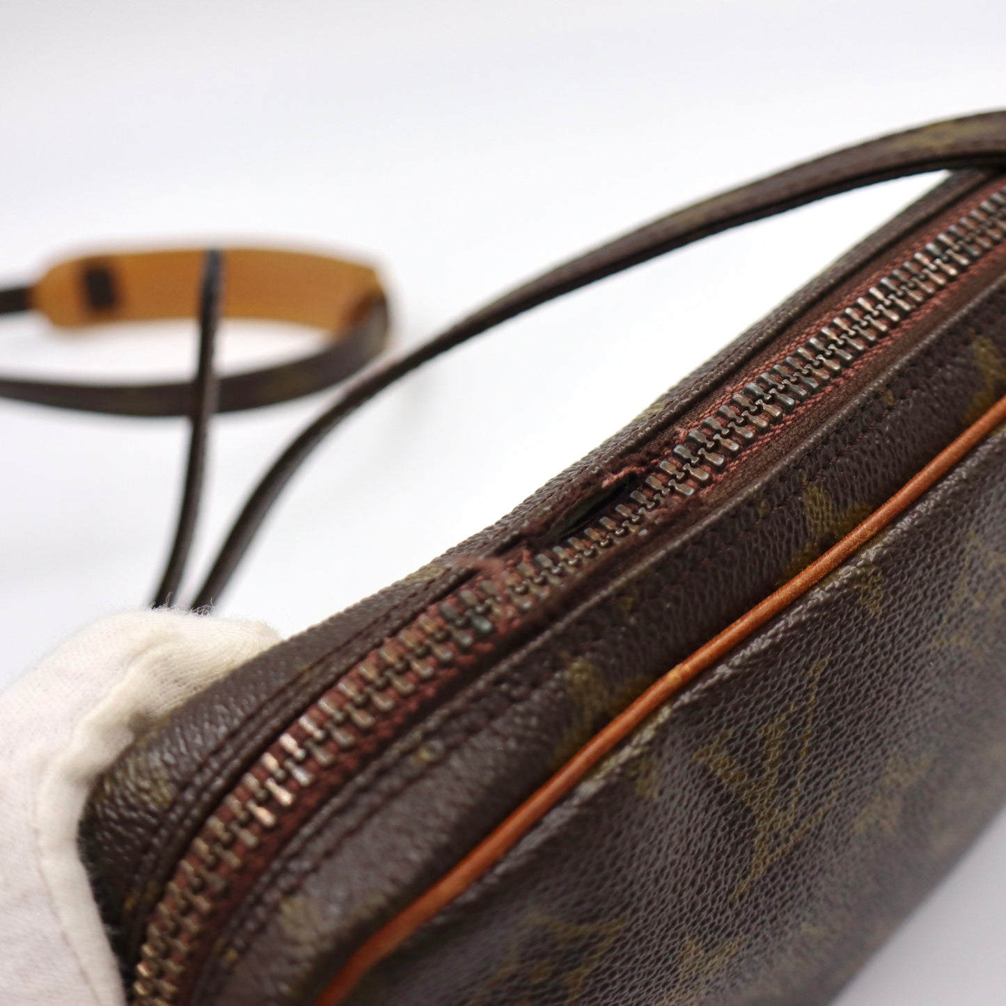 Louis Vuitton Marly Monogram - 361