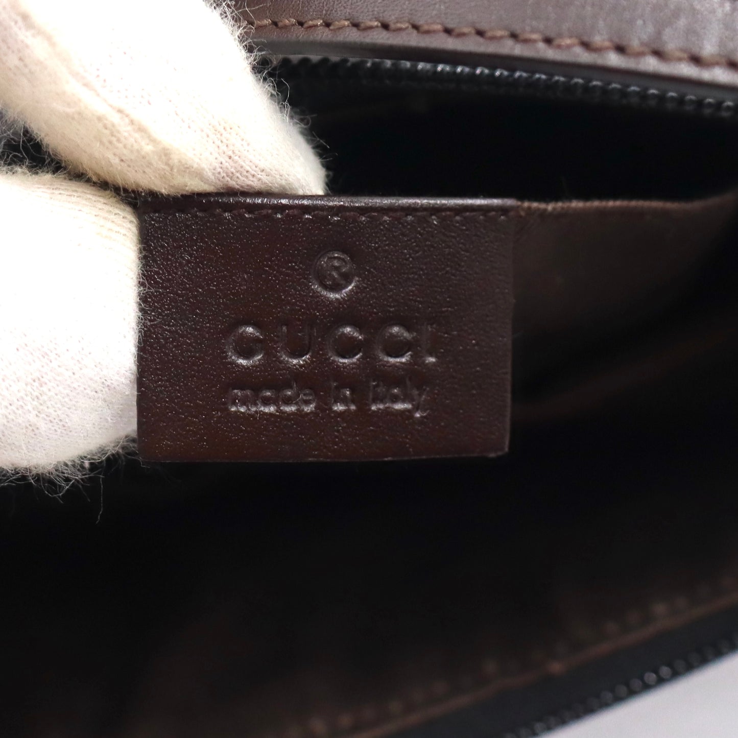Gucci Pouch Baguette Monogramm - 555
