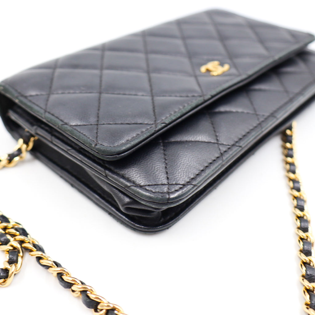 Chanel Matelasse Wallet on Chain