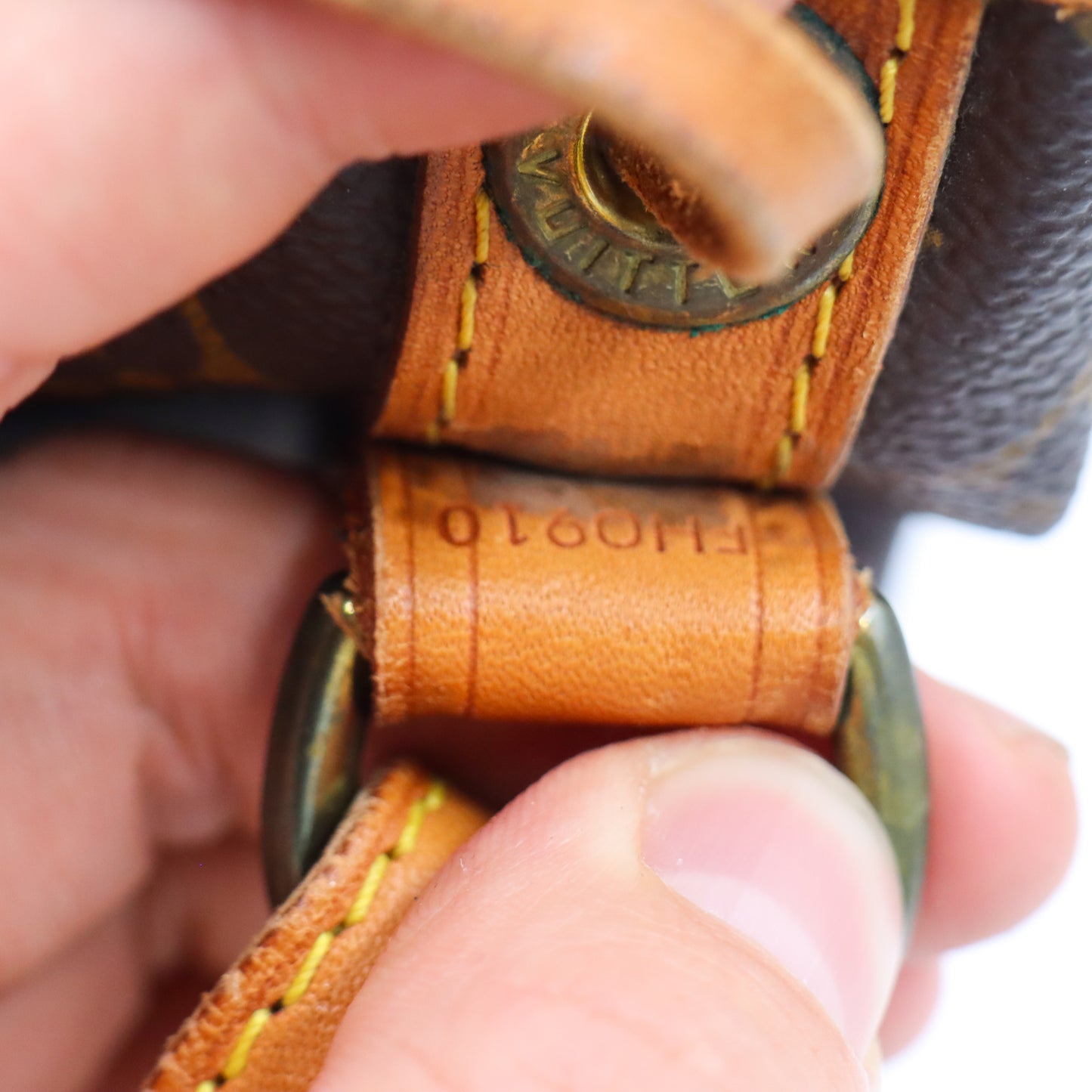 Louis Vuitton Noé Petit Monogram - 1027