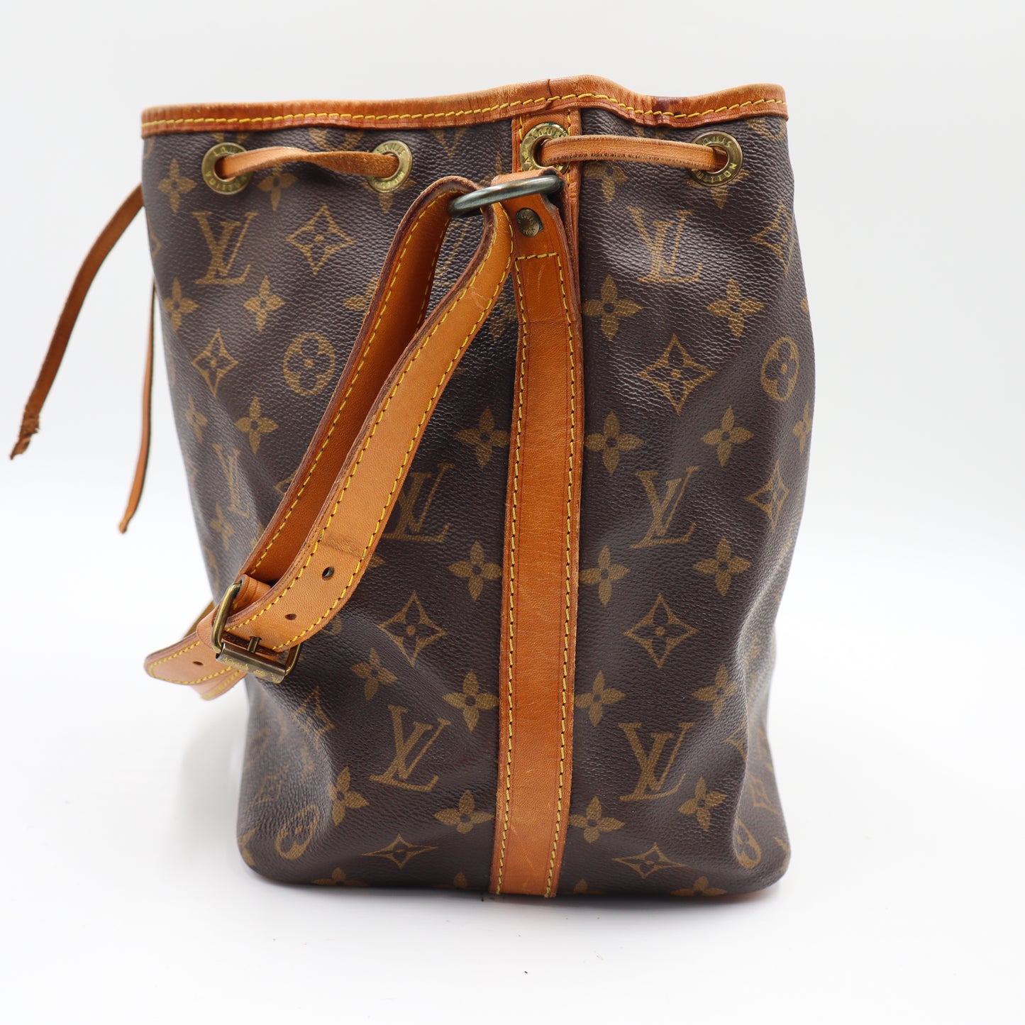 Louis Vuitton Noé Petit Monogram - 1027