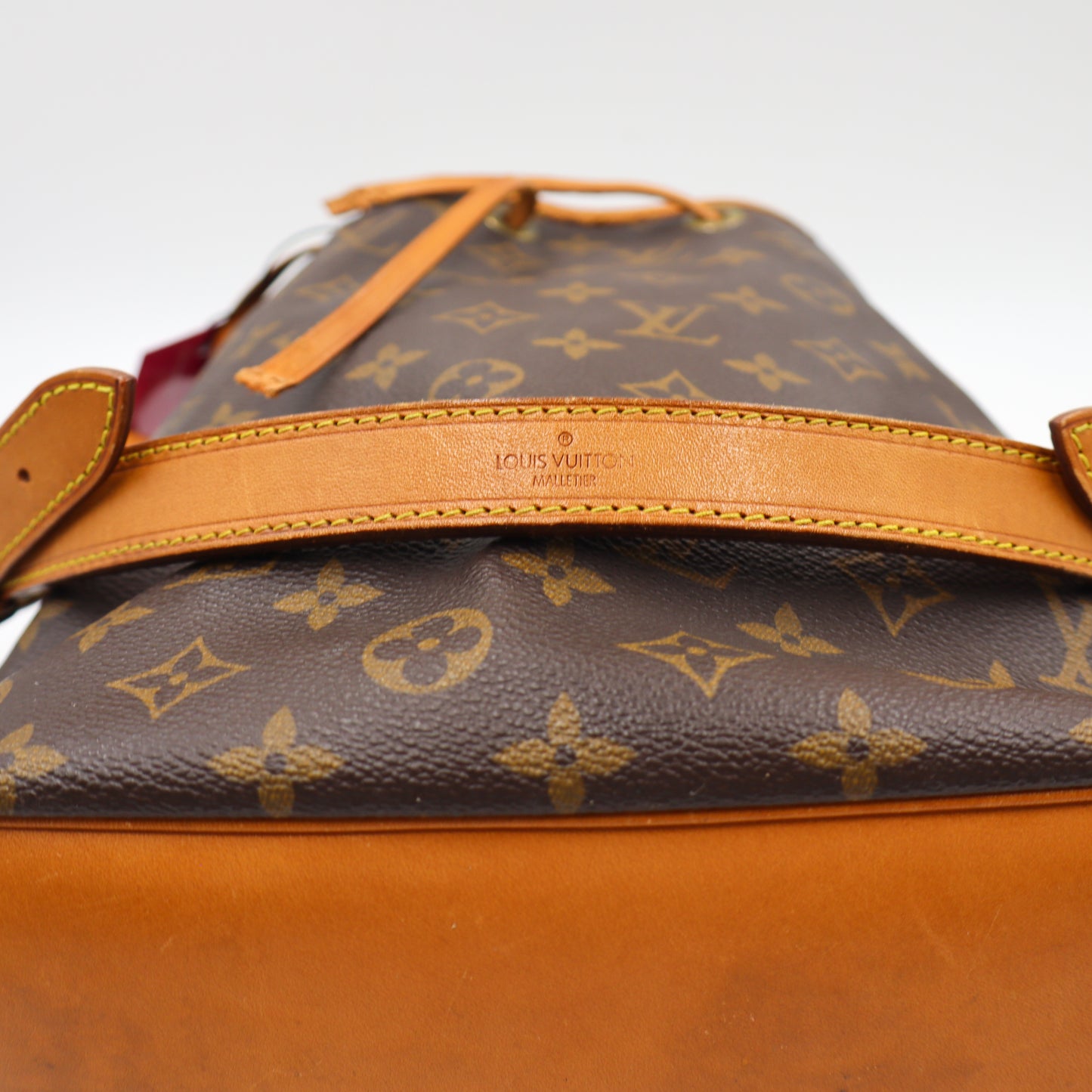 Louis Vuitton Noé Petit Monogram - 1027