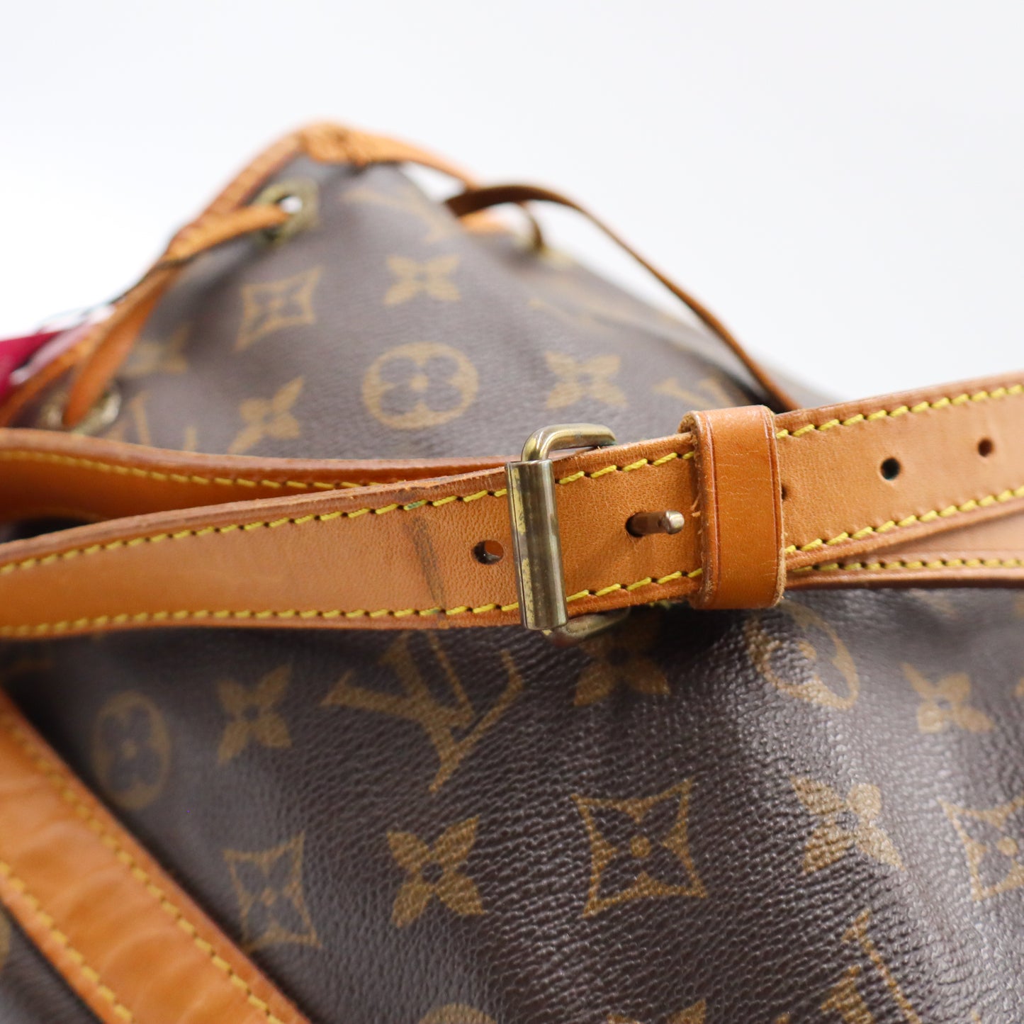 Louis Vuitton Noé Petit Monogram - 1027