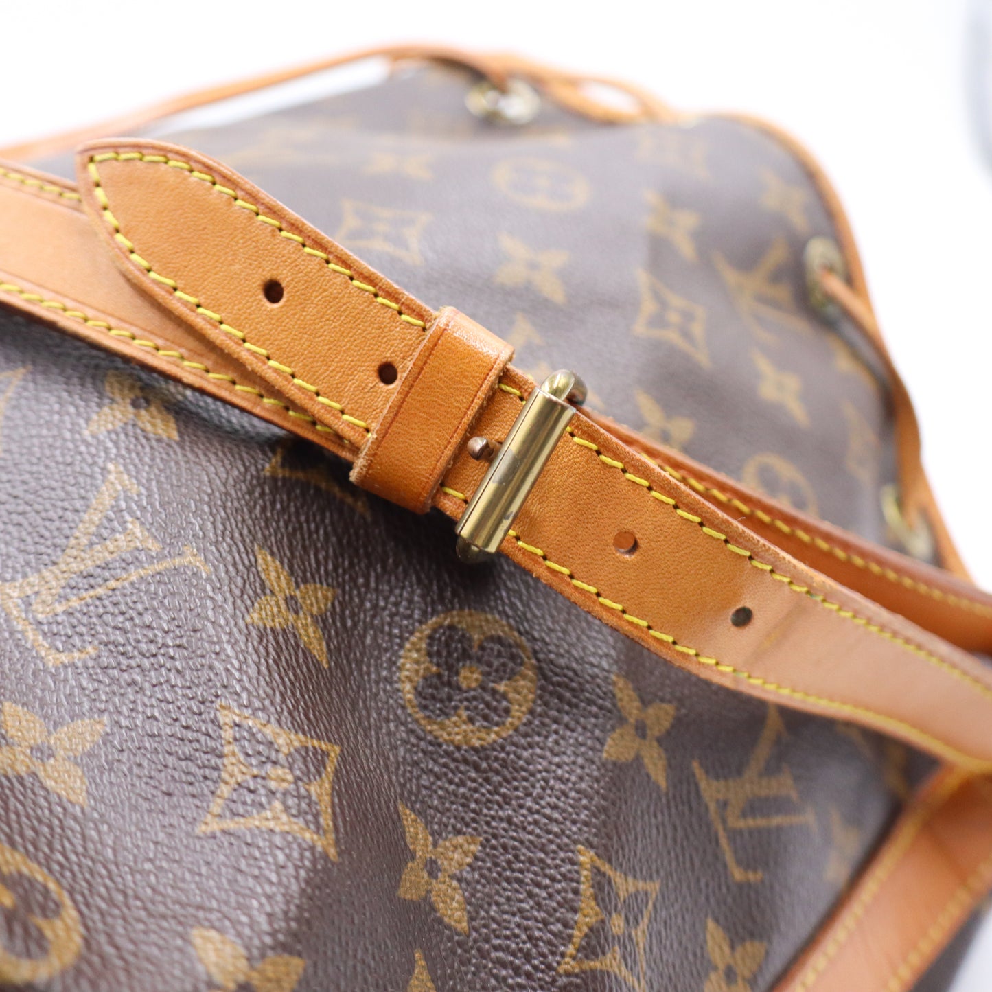 Louis Vuitton Noé Petit Monogram - 1027