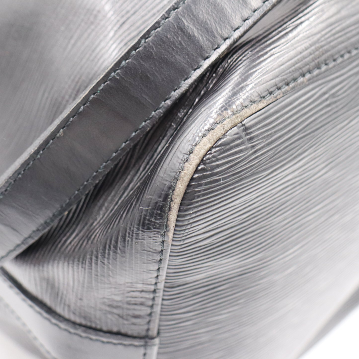 Louis Vuitton Noé Petit Epi Schwarz - 1025