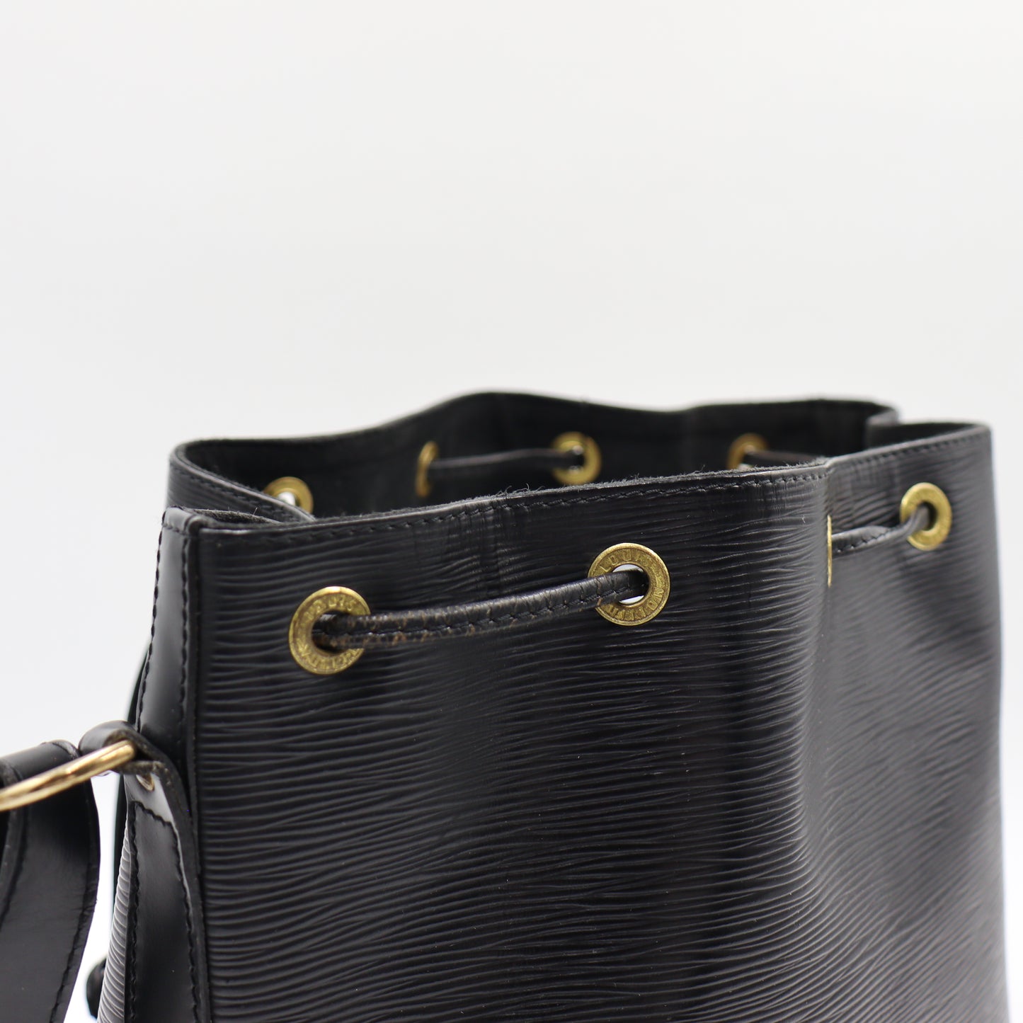 Louis Vuitton Noé Petit Epi Schwarz -  1024