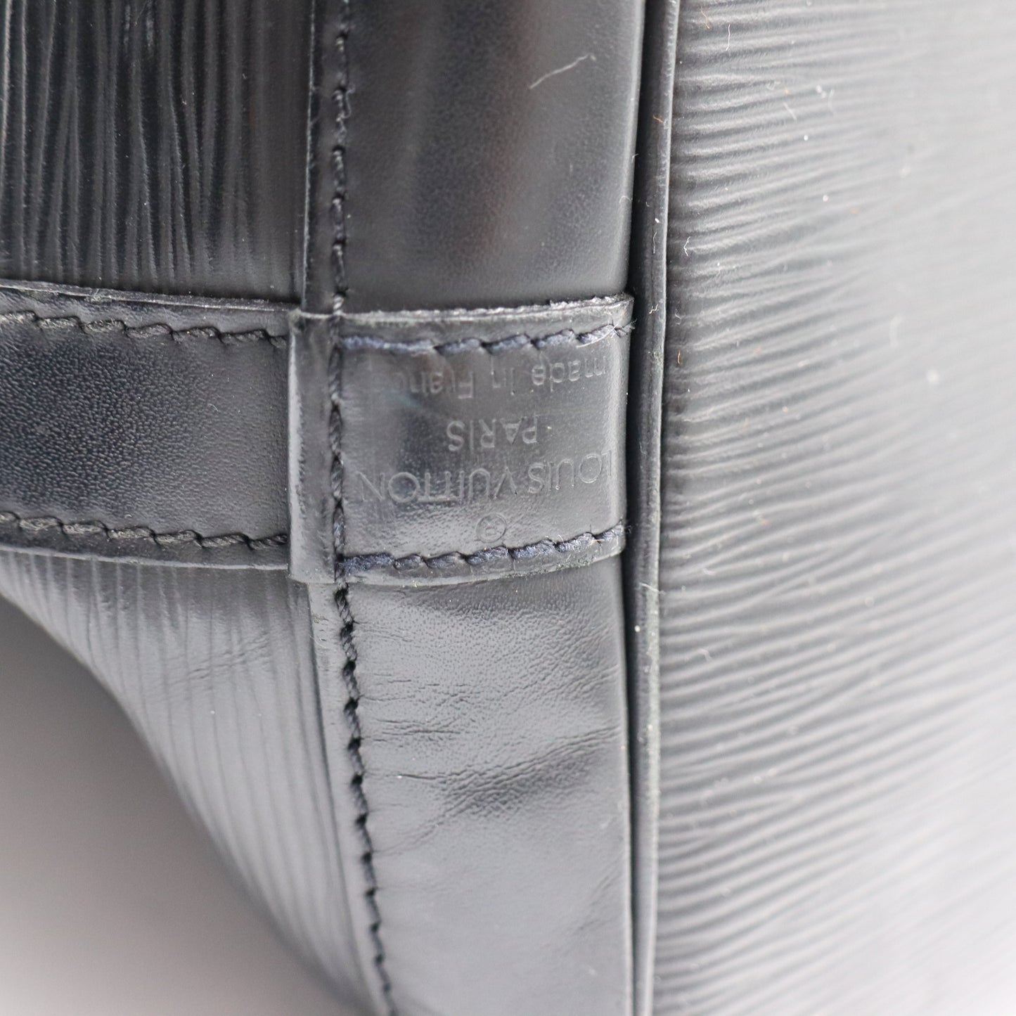 Louis Vuitton Noé Petit Epi Schwarz - 1035