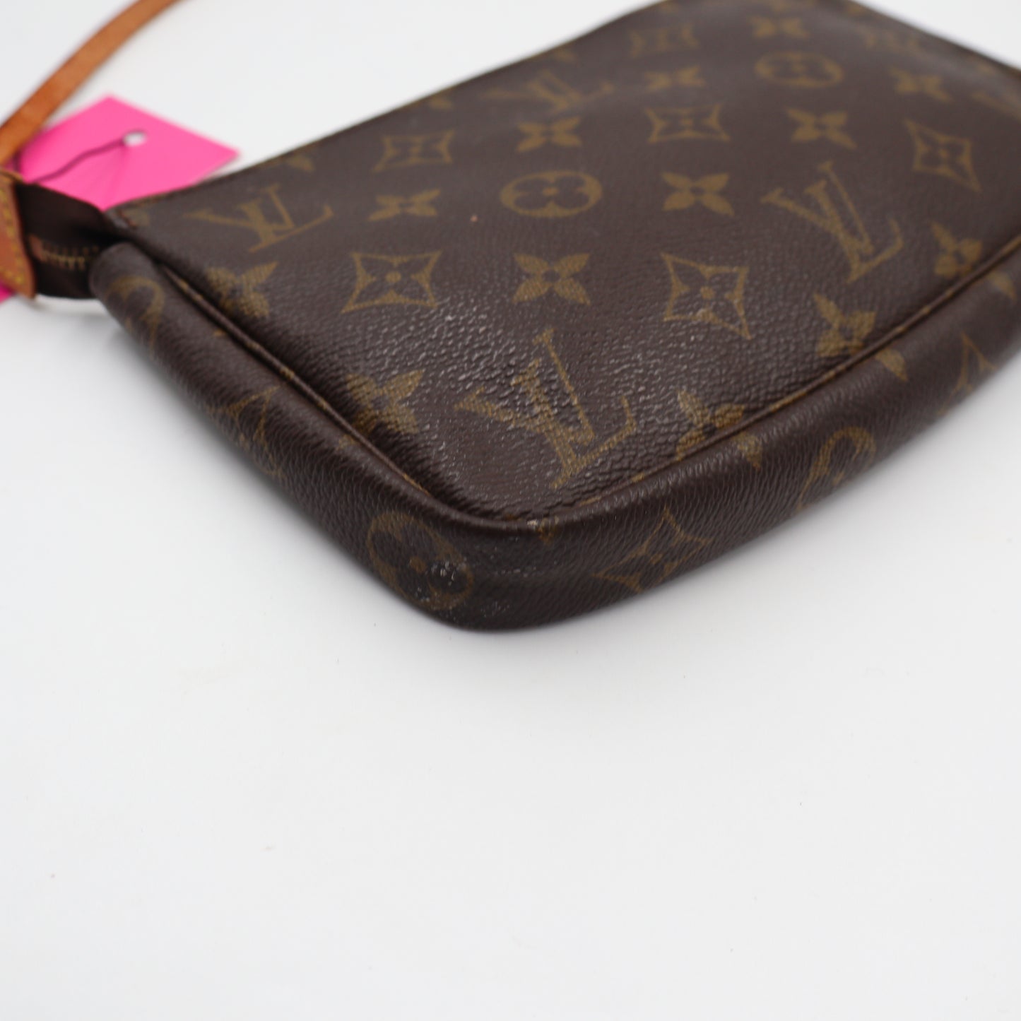 Louis Vuitton Pochette Monogram - 1029