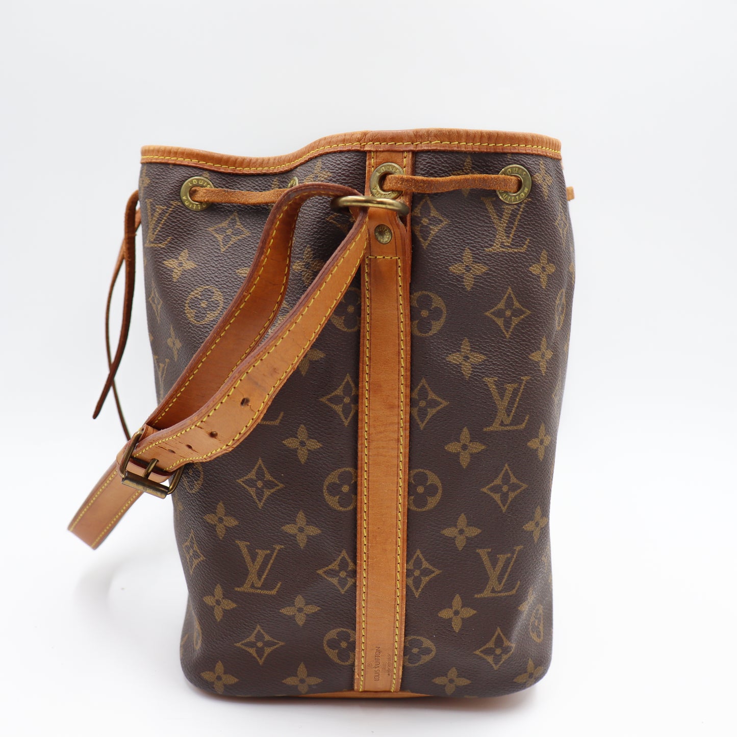 Louis Vuitton Noé Petit Monogram - 1085