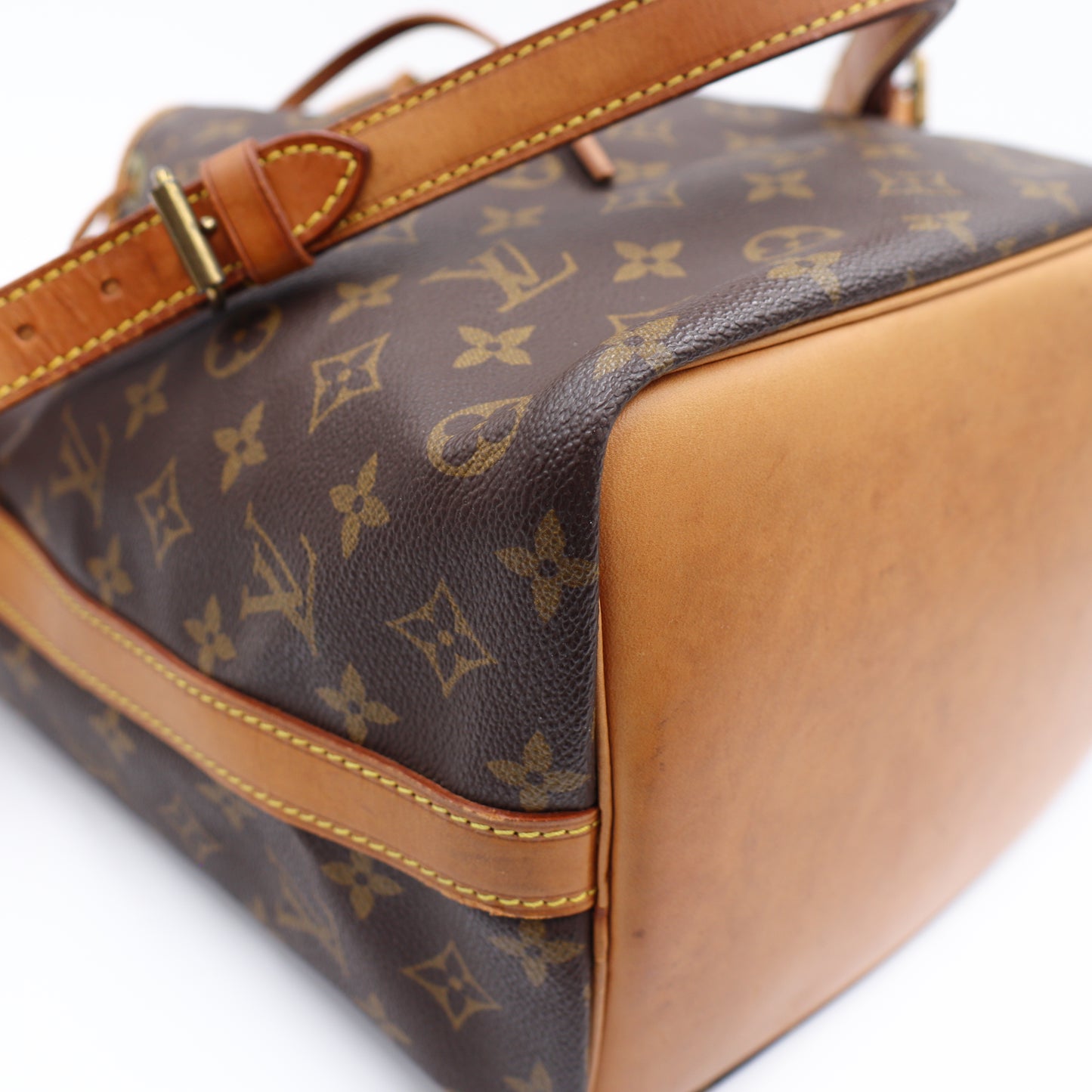Louis Vuitton Noé Petit Monogram - 1085