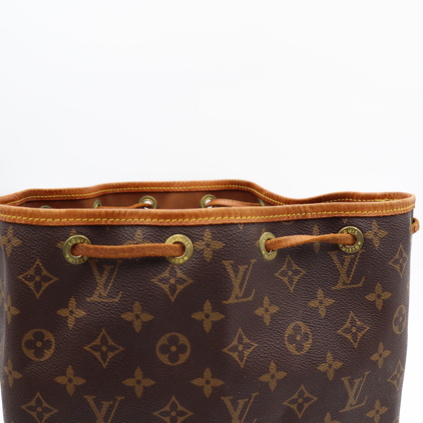 Louis Vuitton Noé Petit Monogram - 1085