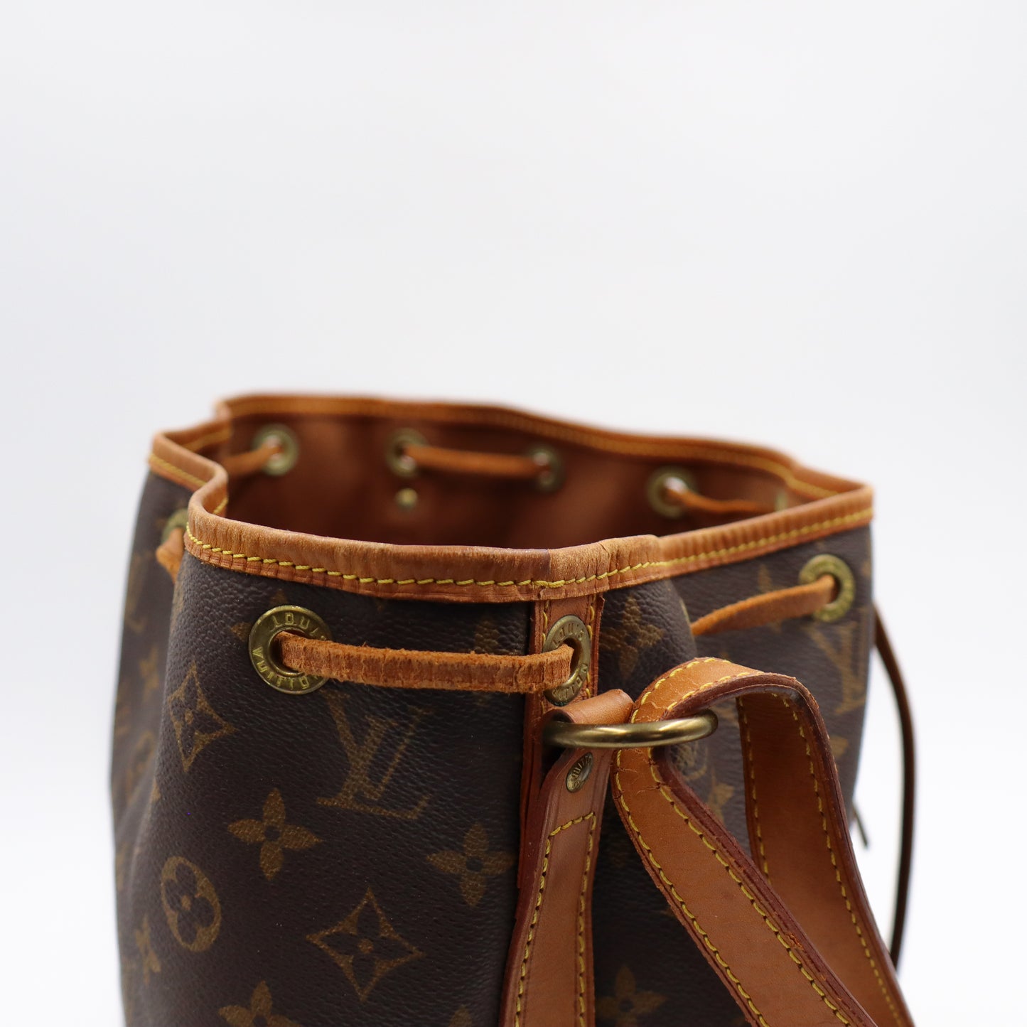 Louis Vuitton Noé Petit Monogram - 1085