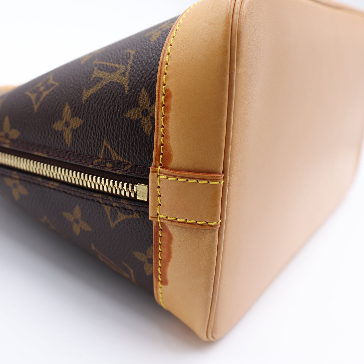 Louis Vuitton Alma Monogramm - 1064