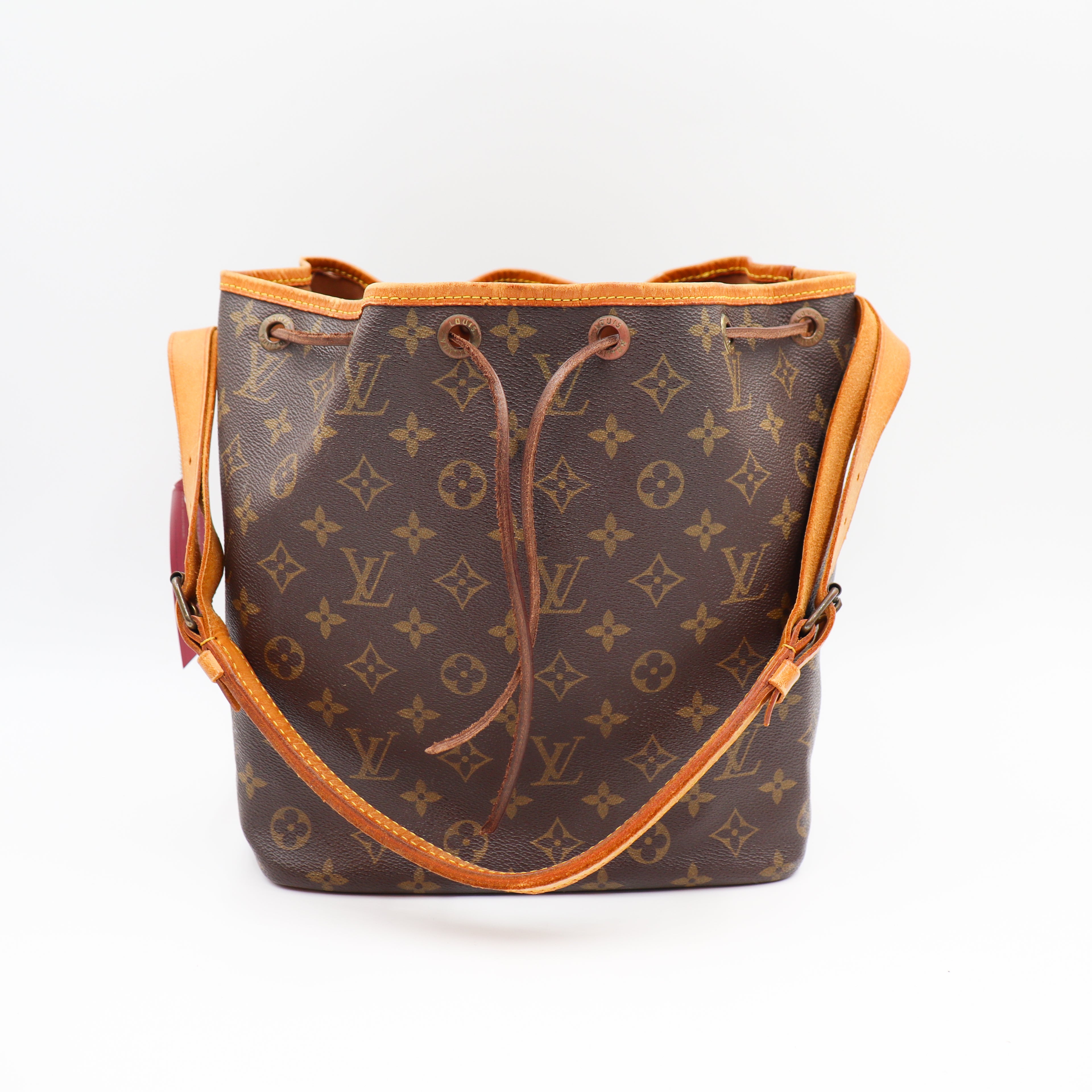 Louis Vuitton Sac Noé Petit Monogram - 697
