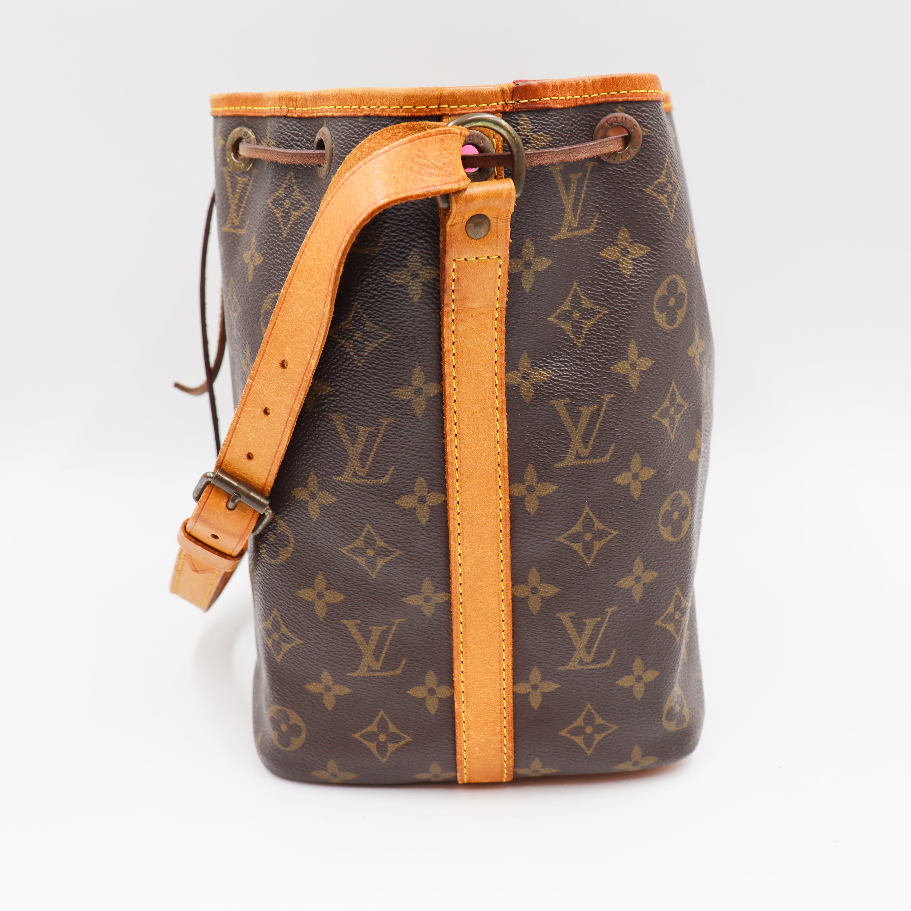 Louis Vuitton Sac Noé Petit Monogram - 697