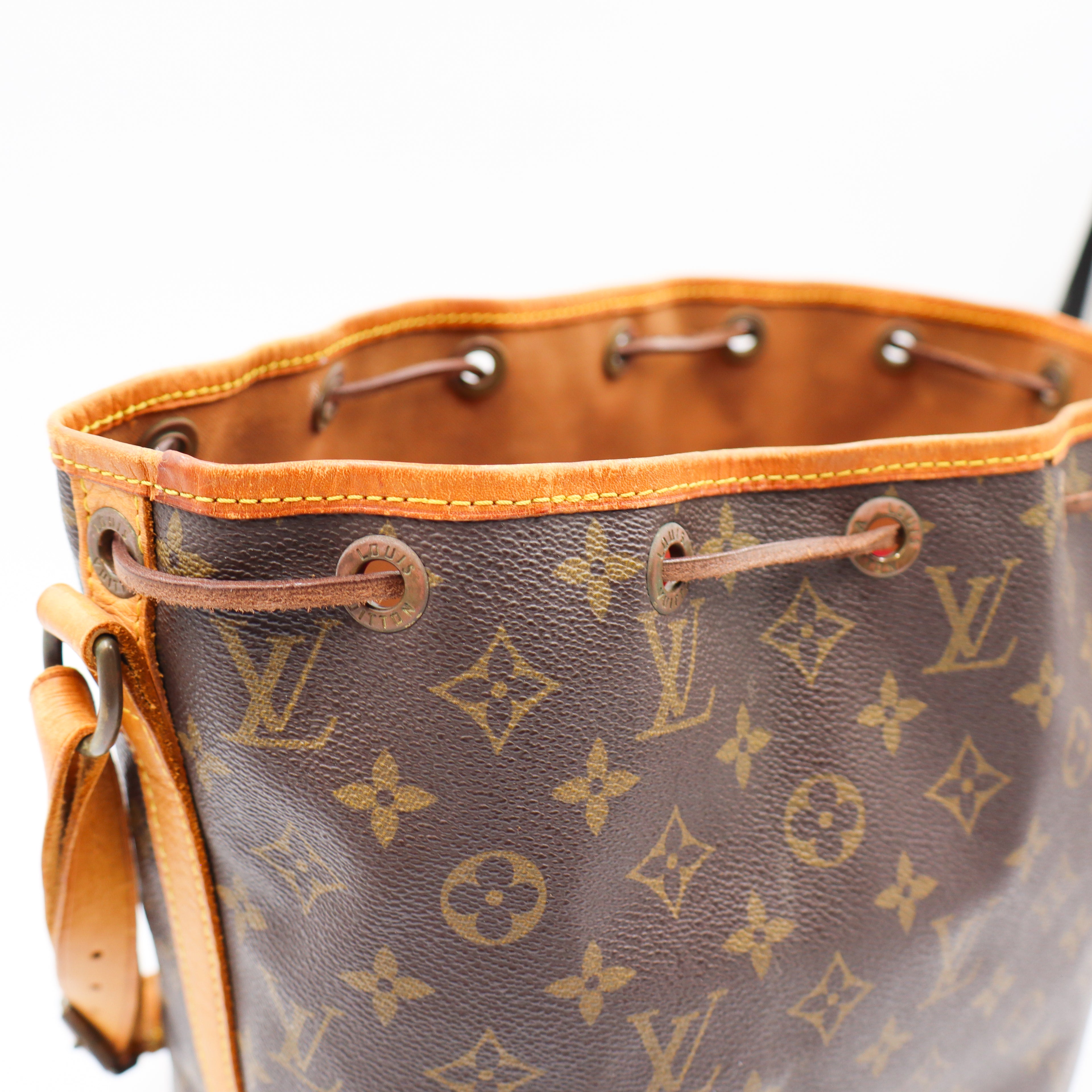 Louis Vuitton Sac Noé Petit Monogram - 697