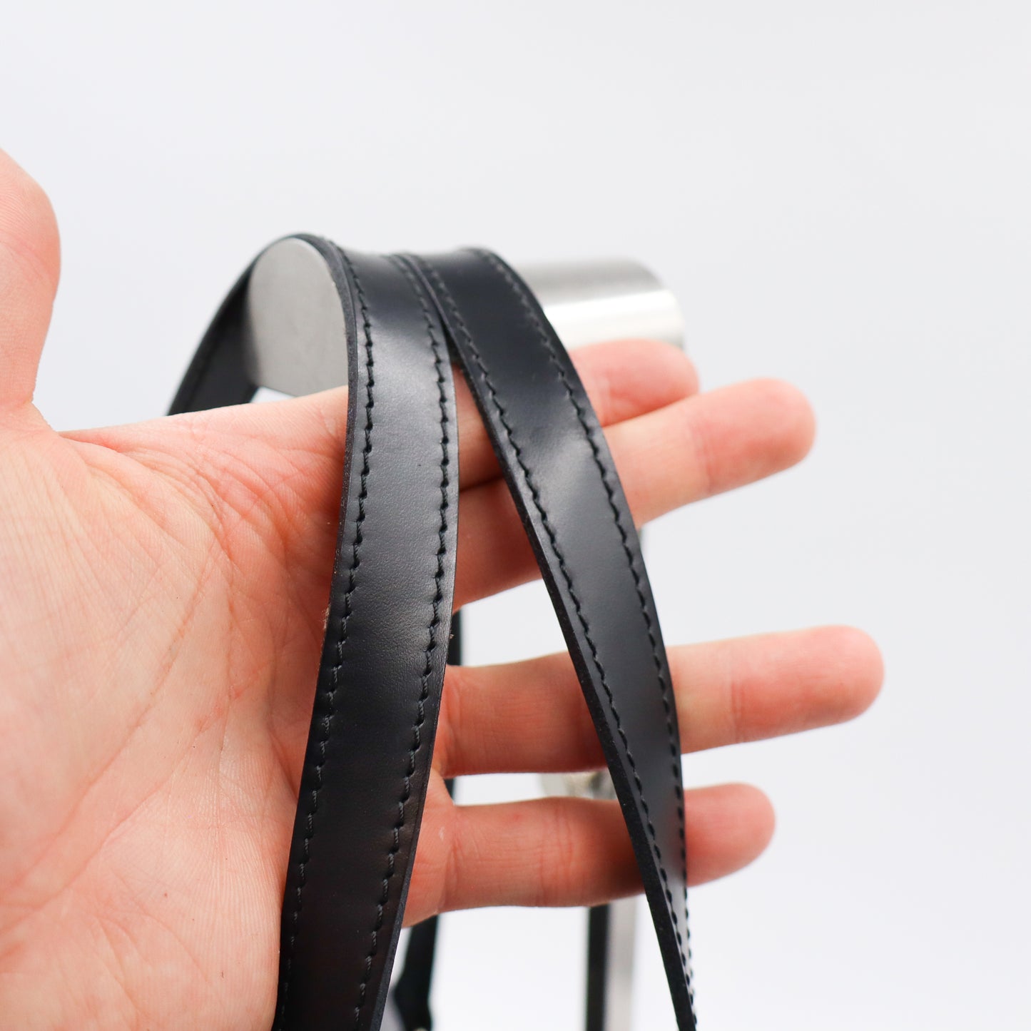 Louis Vuitton Papillon 30 EPI inkl. Pochette - 1050