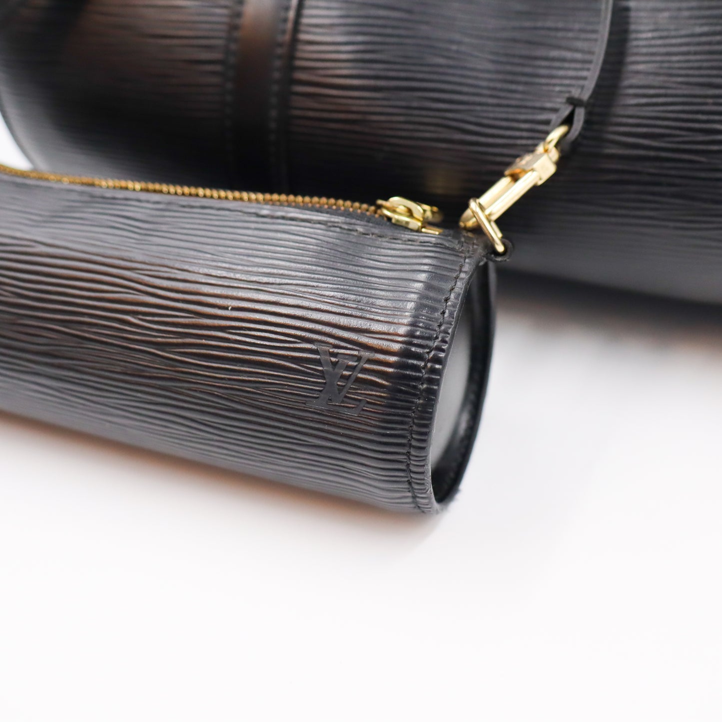 Louis Vuitton Papillon 30 EPI inkl. Pochette - 1050