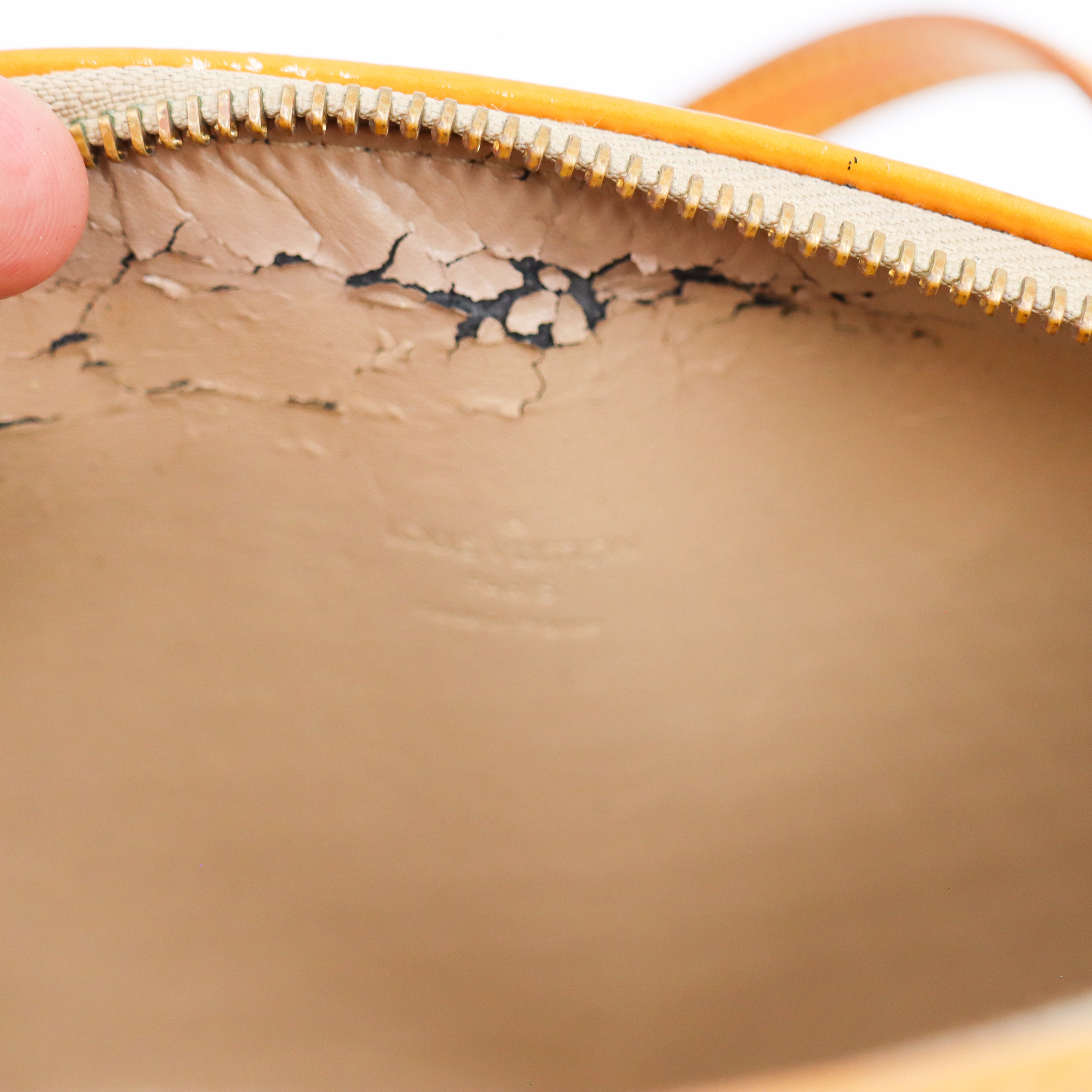 Louis Vuitton Papillon 30 EPI Gelb - 1058