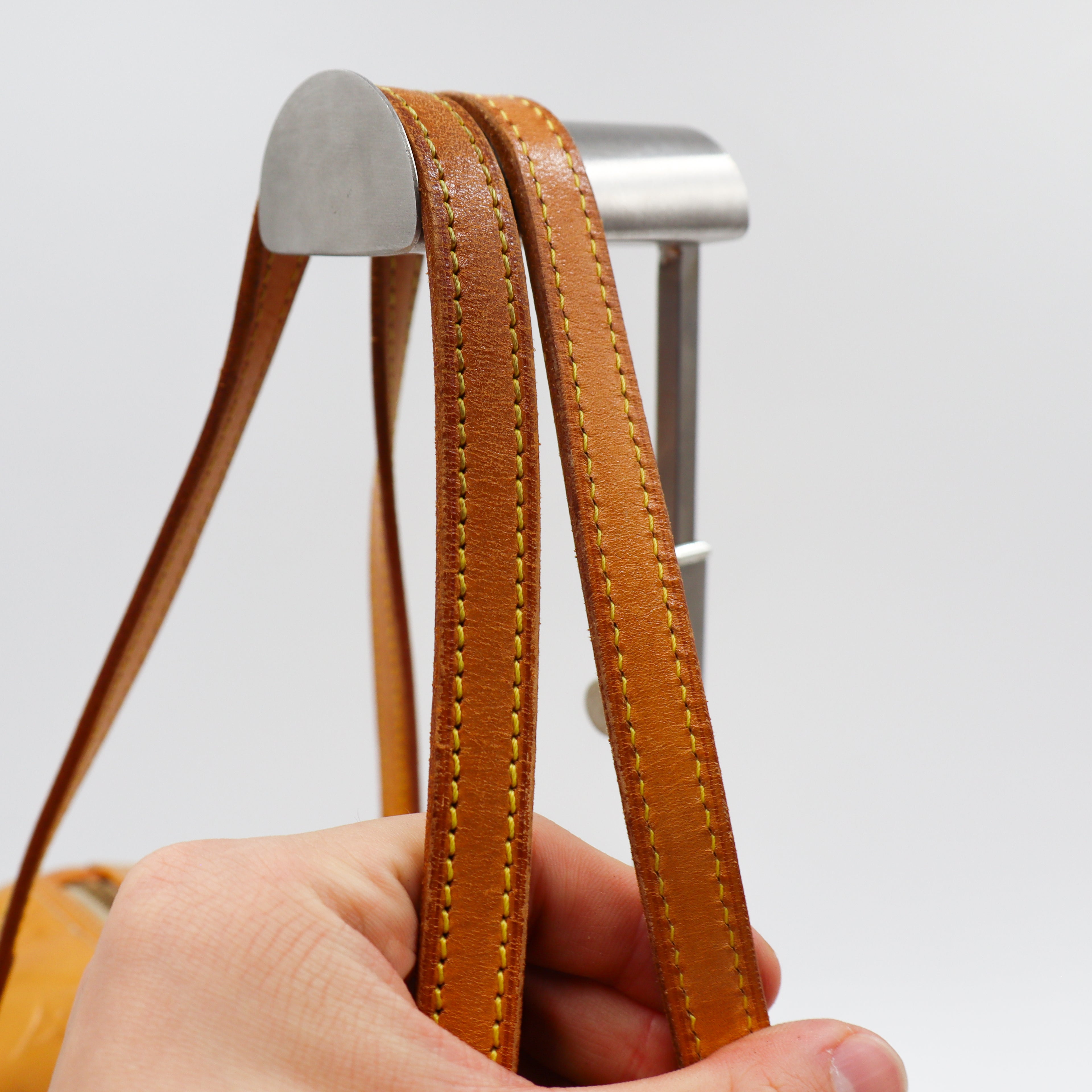 Louis Vuitton Papillon 30 EPI Gelb - 1058