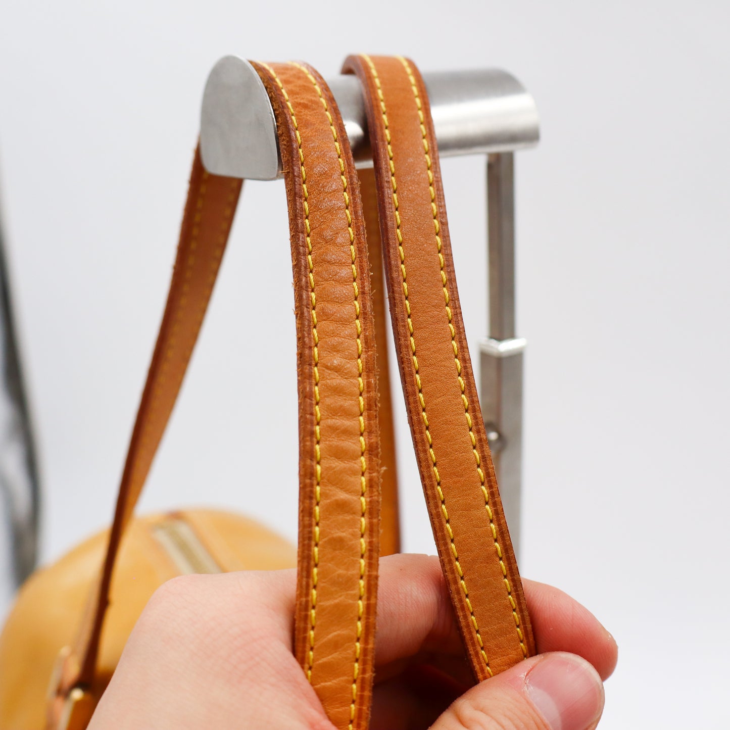 Louis Vuitton Papillon 30 EPI Gelb - 1042