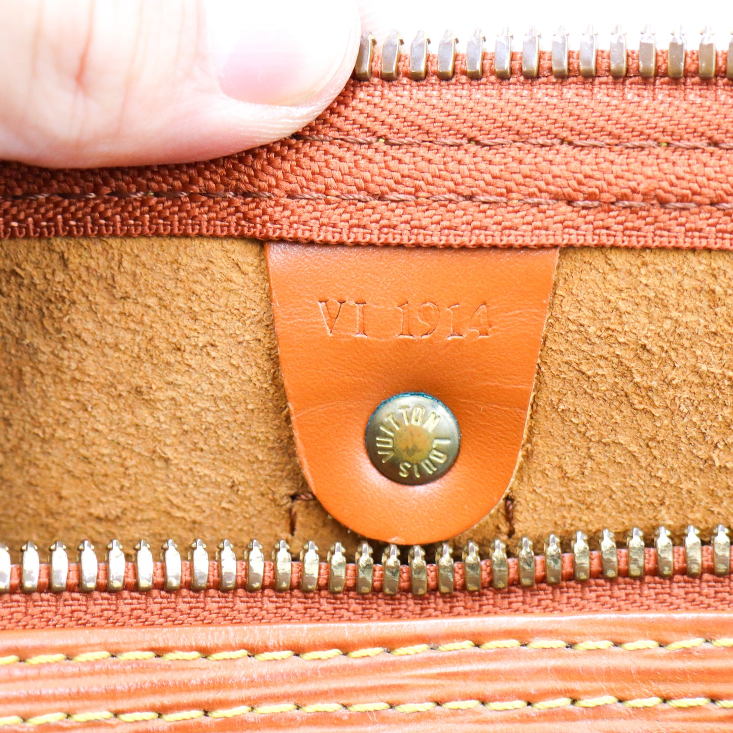 Louis Vuitton Keepall 45 EPI - 1088