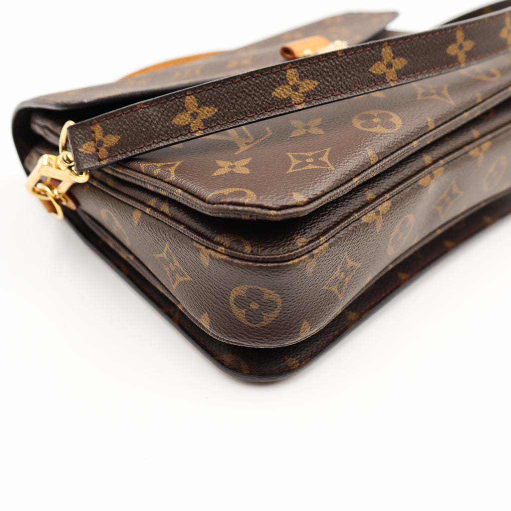 Louis Vuitton Pochette Metis Monogramm - 1102