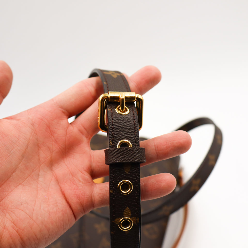 Louis Vuitton Pochette Metis Monogramm - 1102