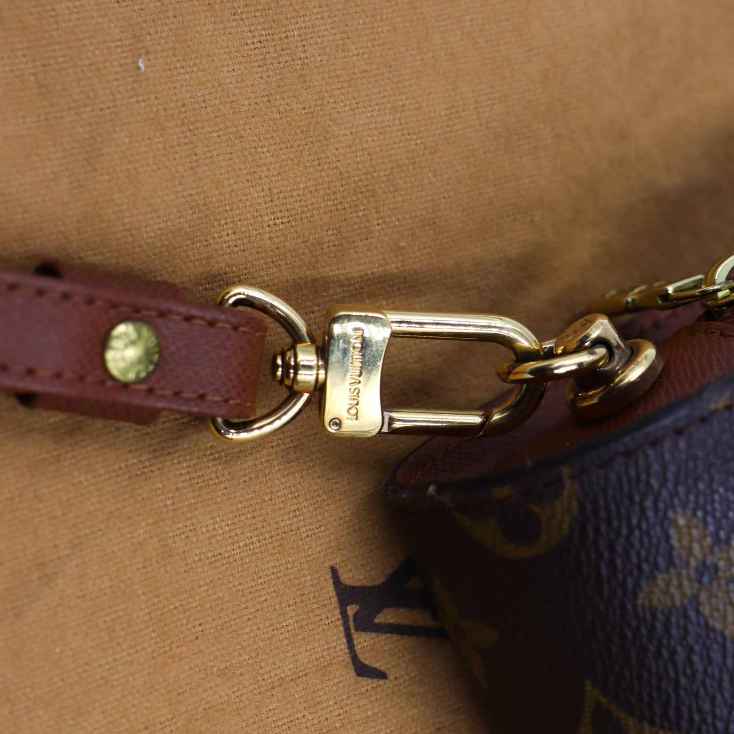 Louis Vuitton Orsay Clutch Monogramm - 1135