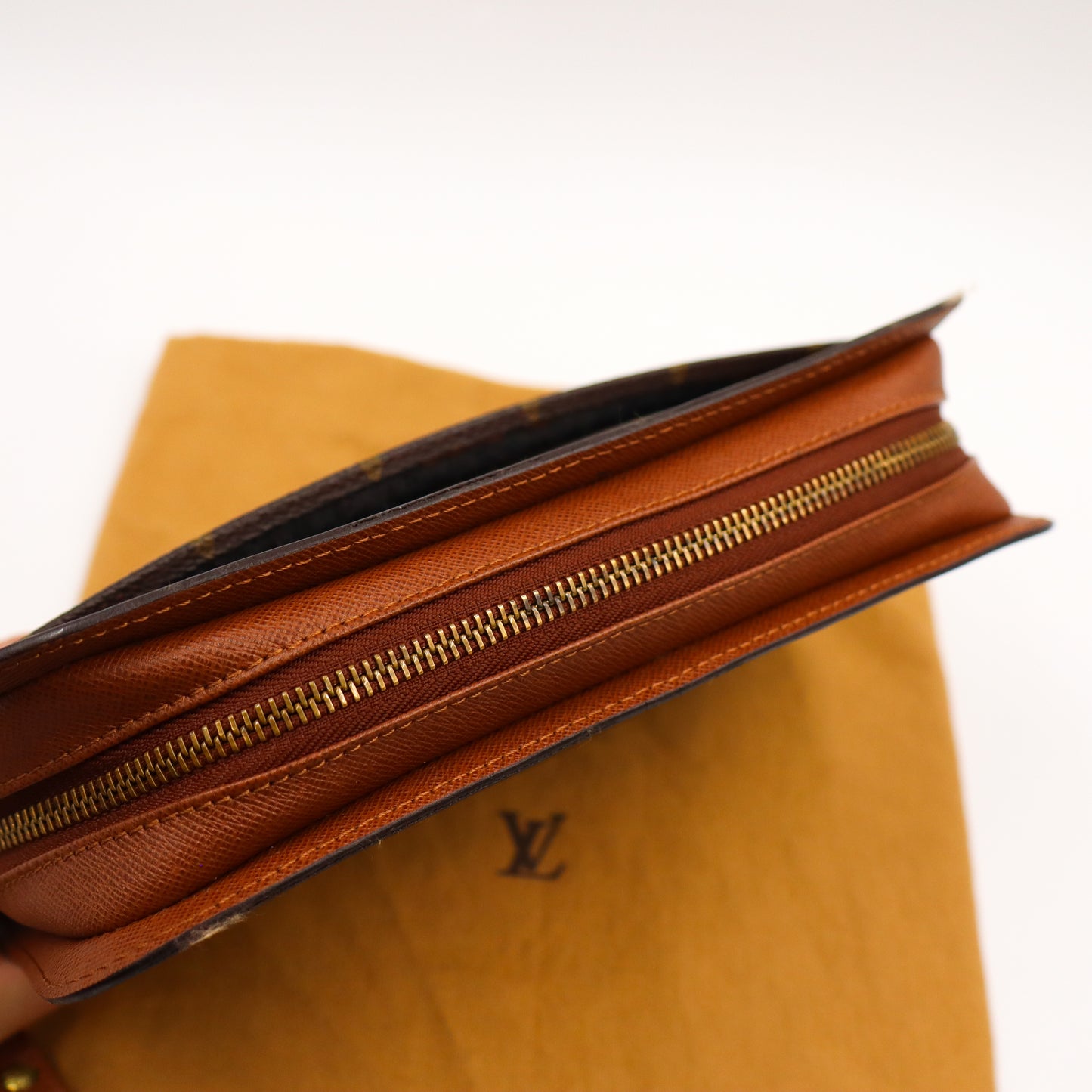 Louis Vuitton Orsay Clutch Monogramm - 1135