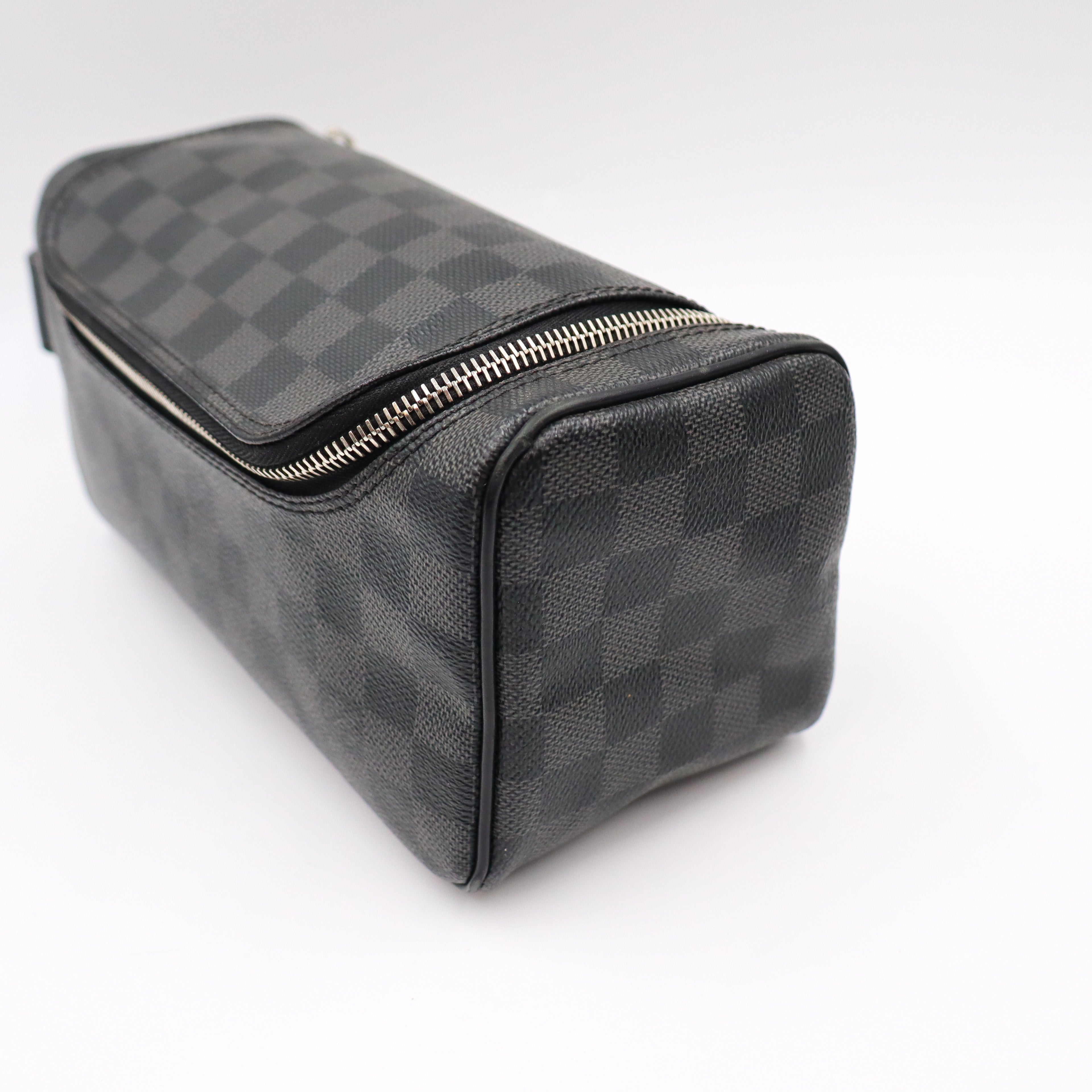 Louis Vuitton Kulturbeutel Damier Graphite - 1131