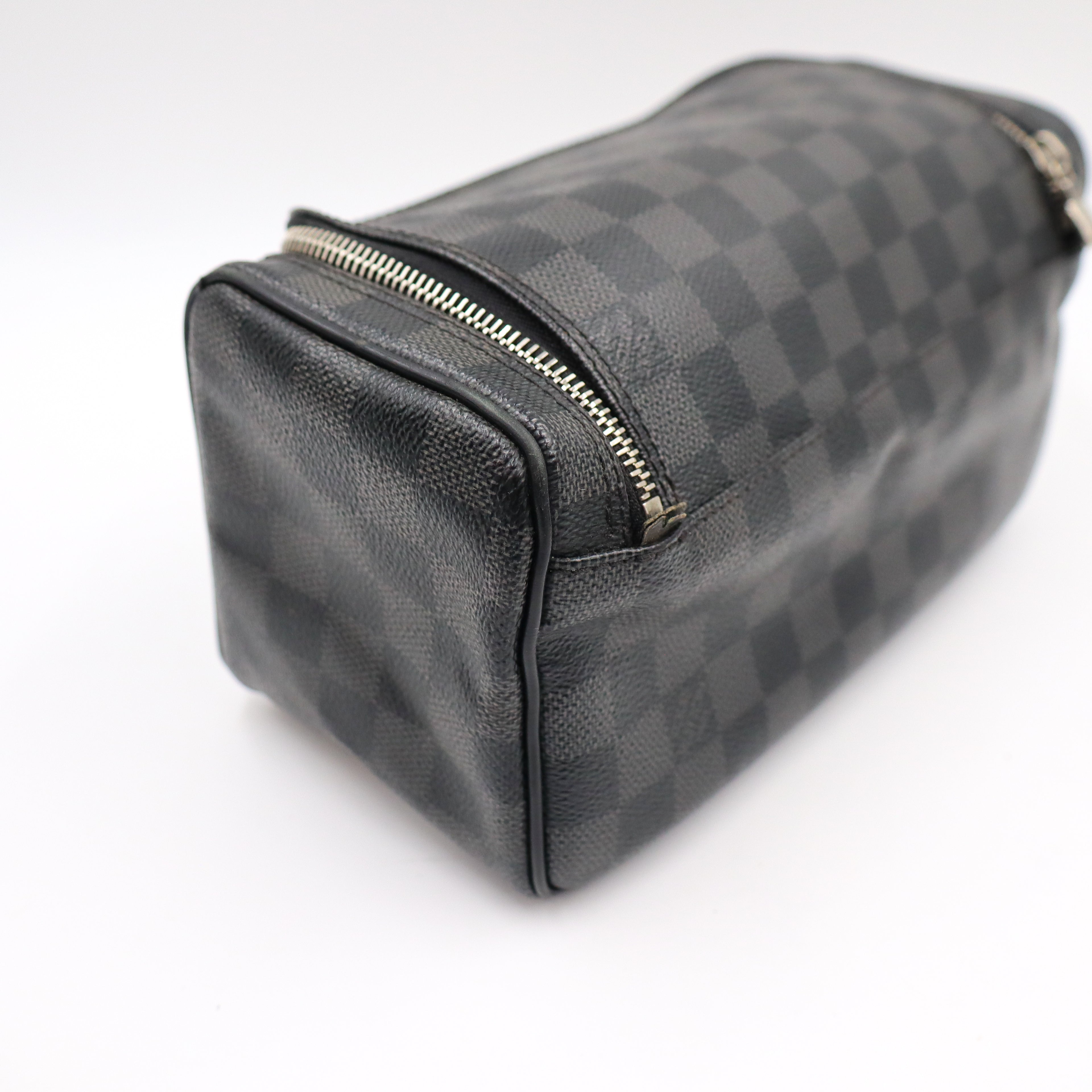 Louis Vuitton Kulturbeutel Damier Graphite - 1131