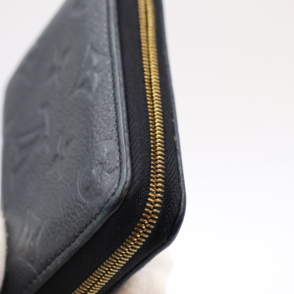 Louis Vuitton Zippy Coin - 1127