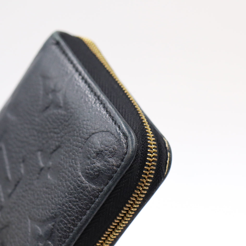 Louis Vuitton Zippy Coin - 1127