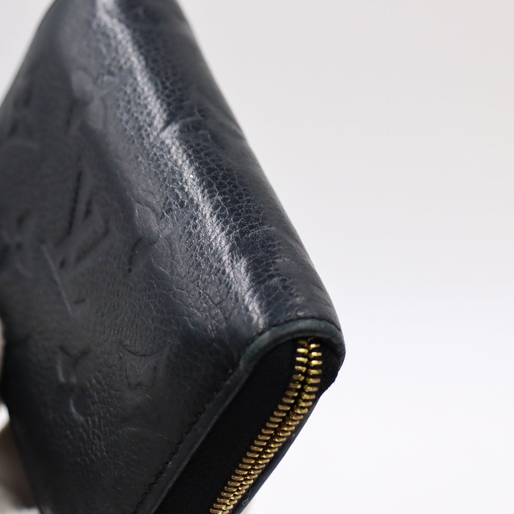 Louis Vuitton Zippy Coin - 1127