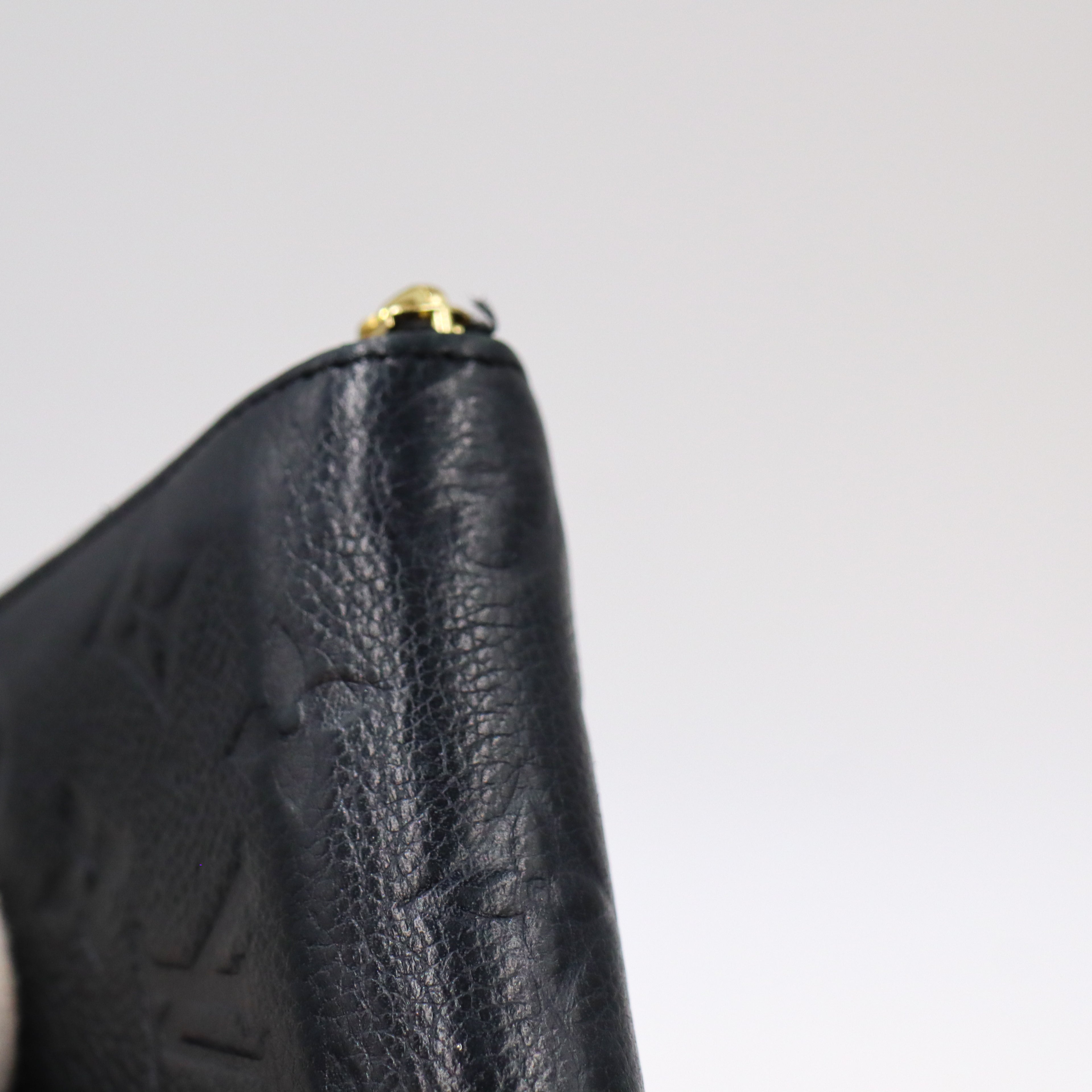 Louis Vuitton Zippy Coin - 1127