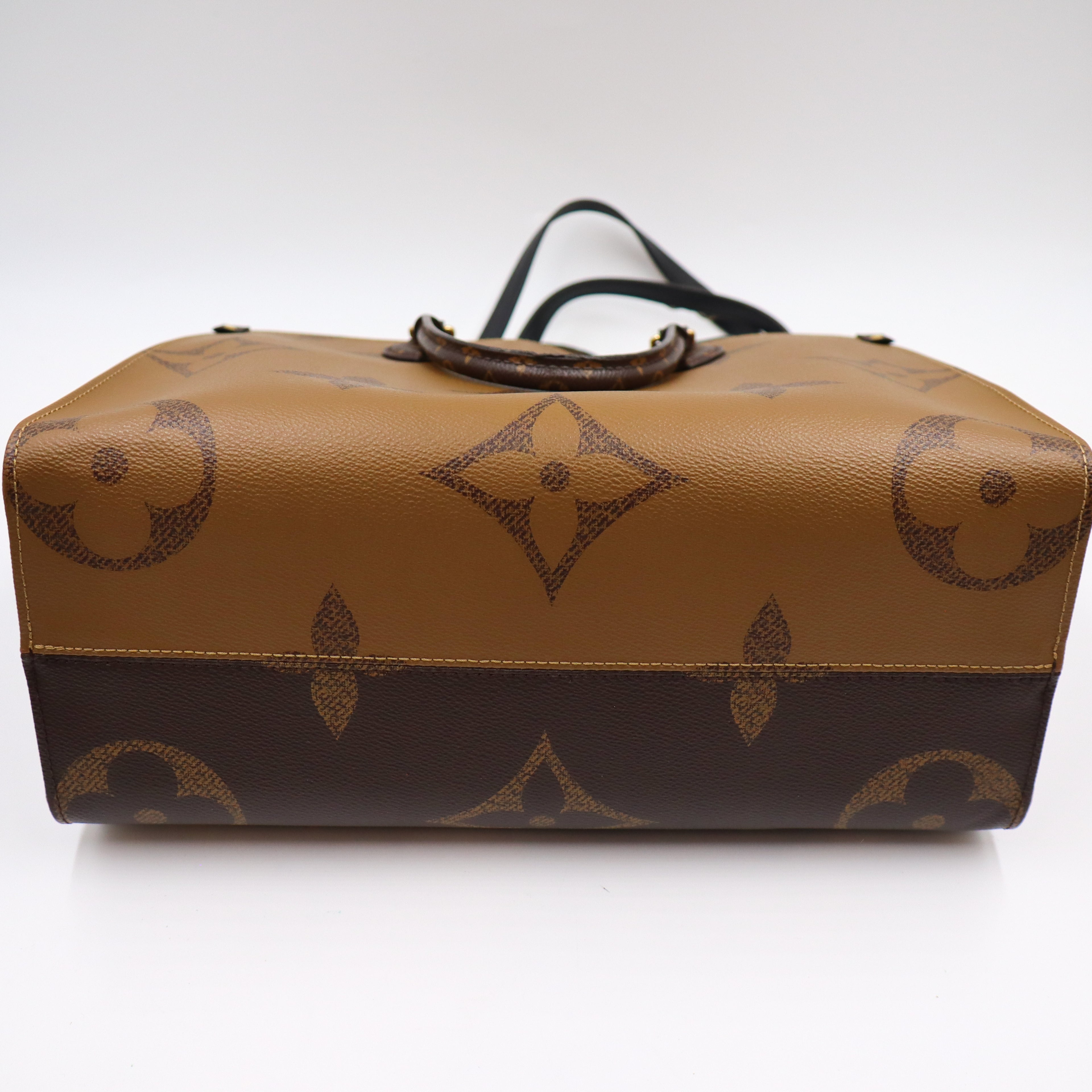 Louis Vuitton On the GO MM -1170