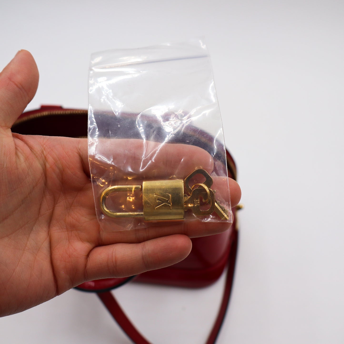 Louis Vuitton Alma BB Rot Vernis - 1167