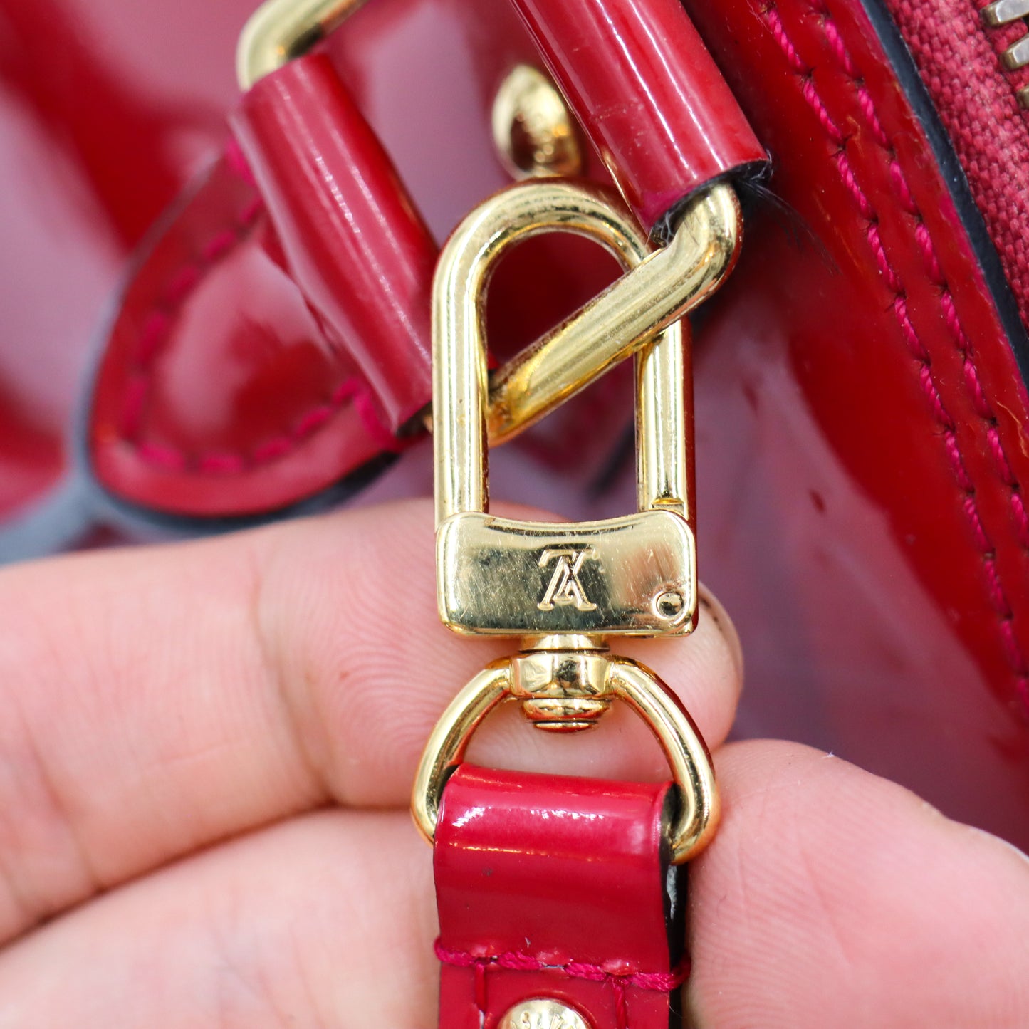 Louis Vuitton Alma BB Rot Vernis - 1166