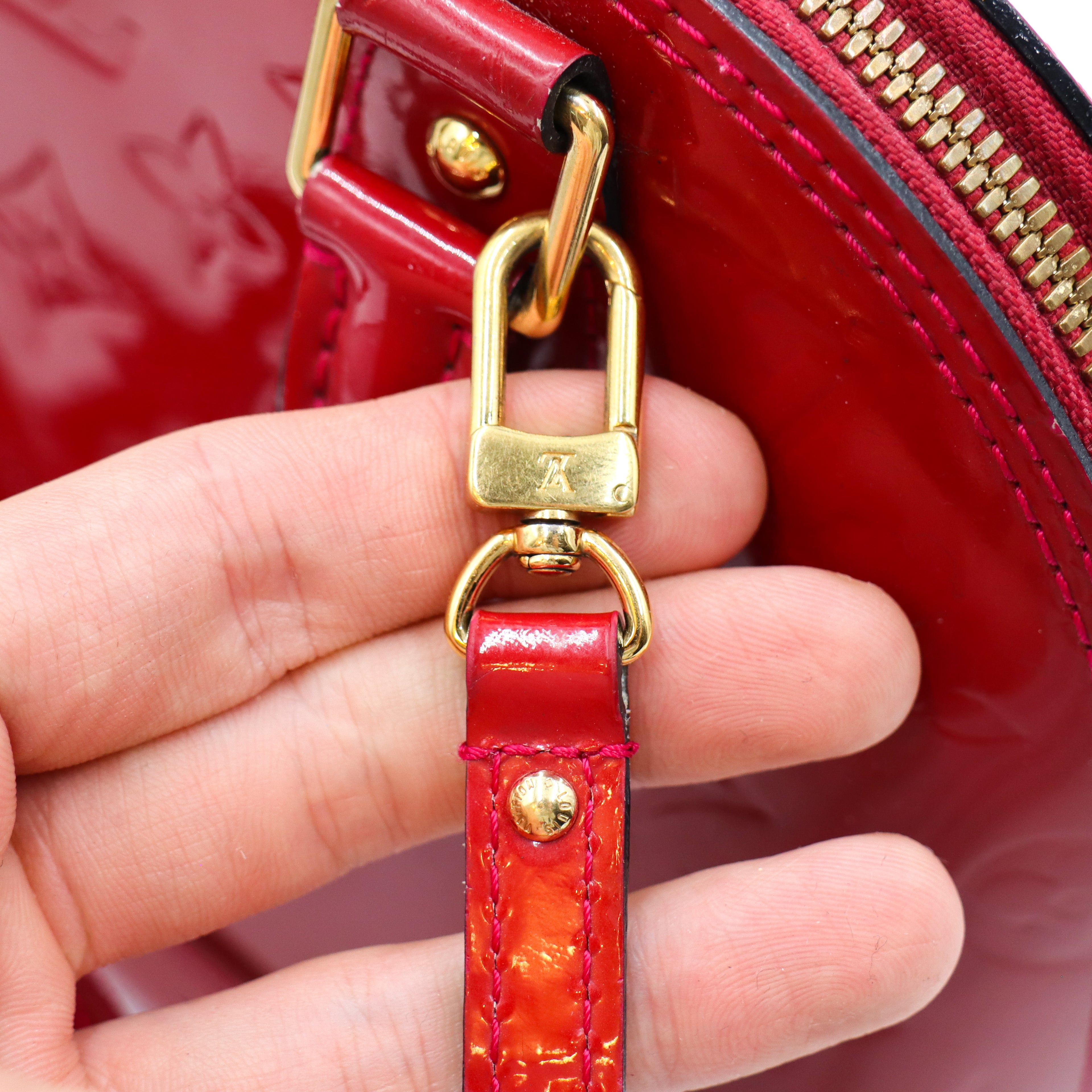 Louis Vuitton Alma BB Rot Vernis - 1168